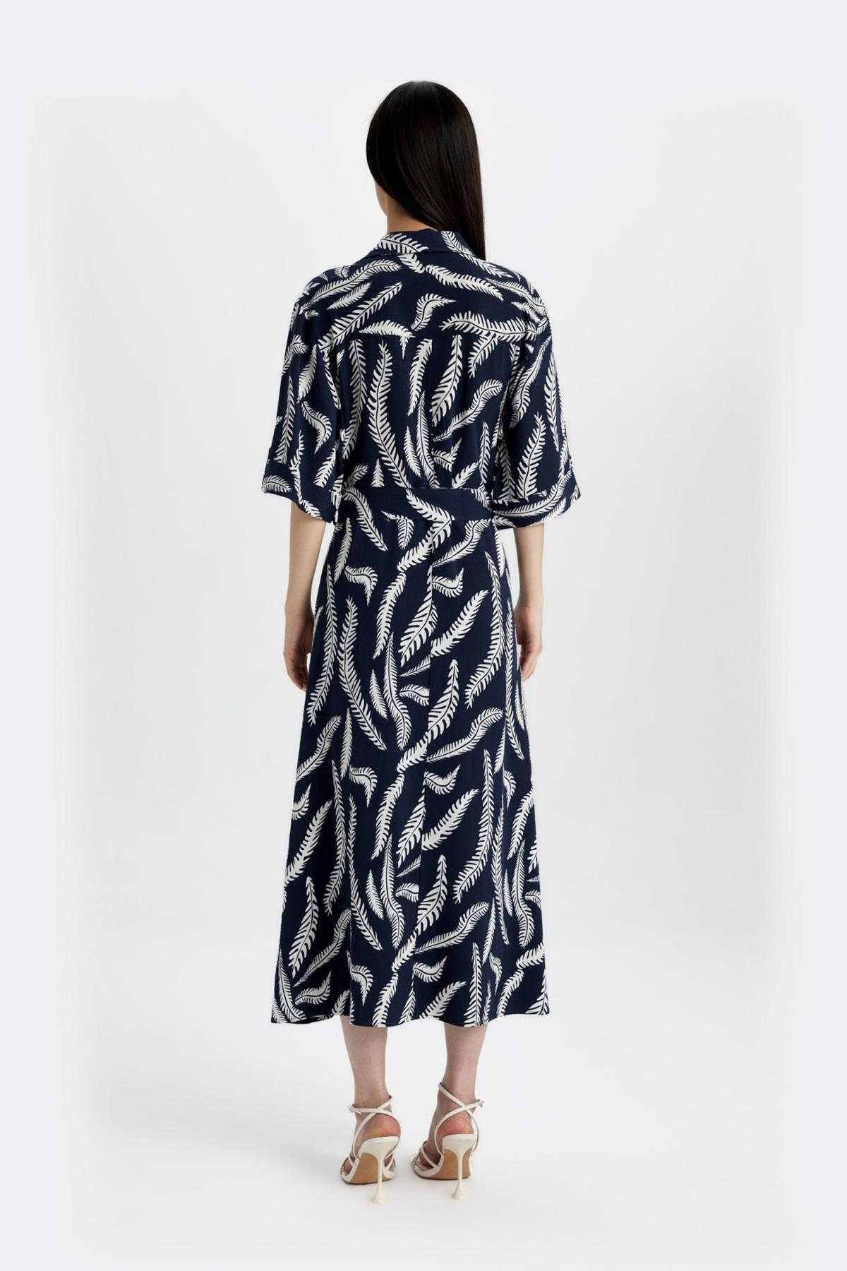 لباس میدی آستین کوتاه با طرح یقه پیراهن