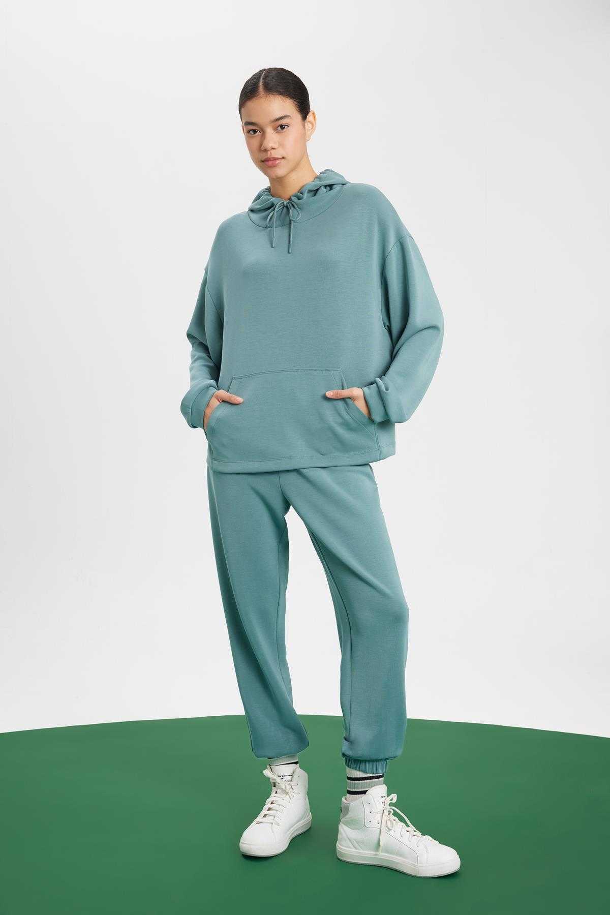 شلوار گرمکن دو جیبی ممتاز Fit Standard Fit B1794ax24sp