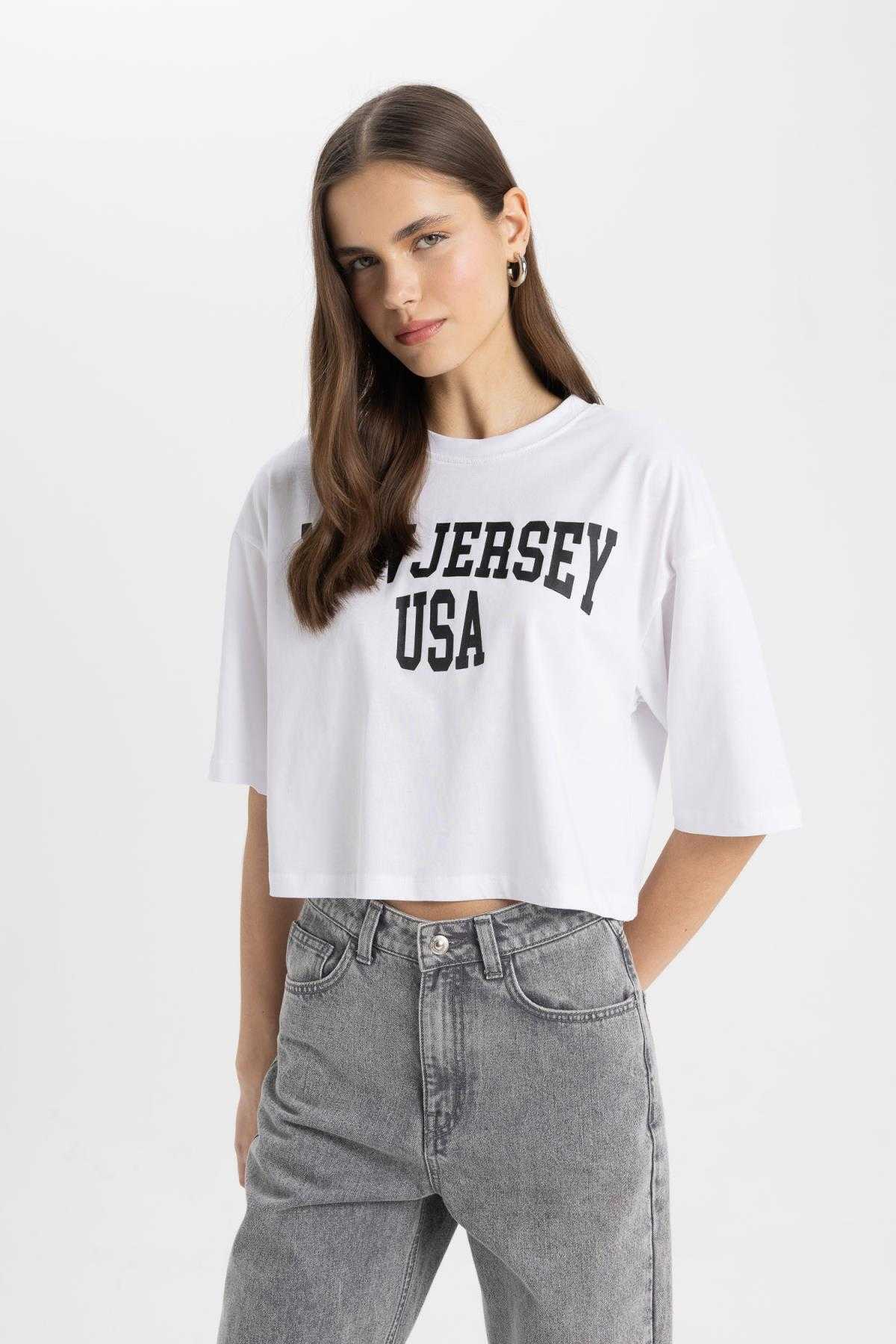 تیشرت آستین کوتاه چاپ شده با یقه خدمه بزرگ Fit