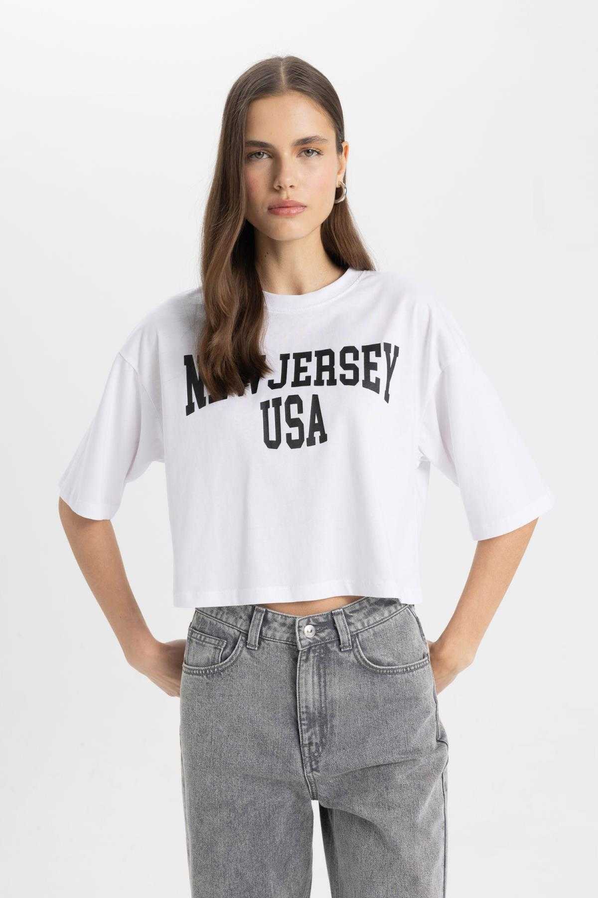 تیشرت آستین کوتاه چاپ شده با یقه خدمه بزرگ Fit