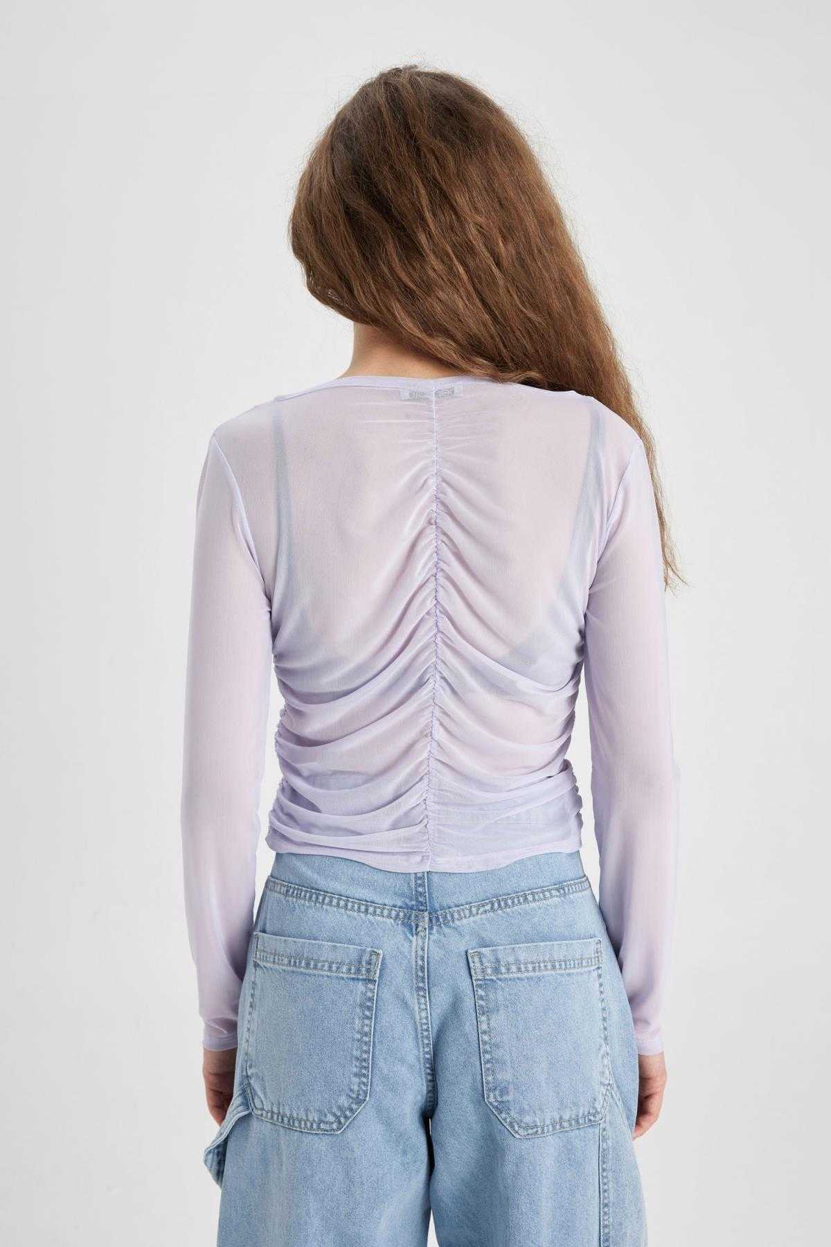 بلوز آستین بلند یقه V