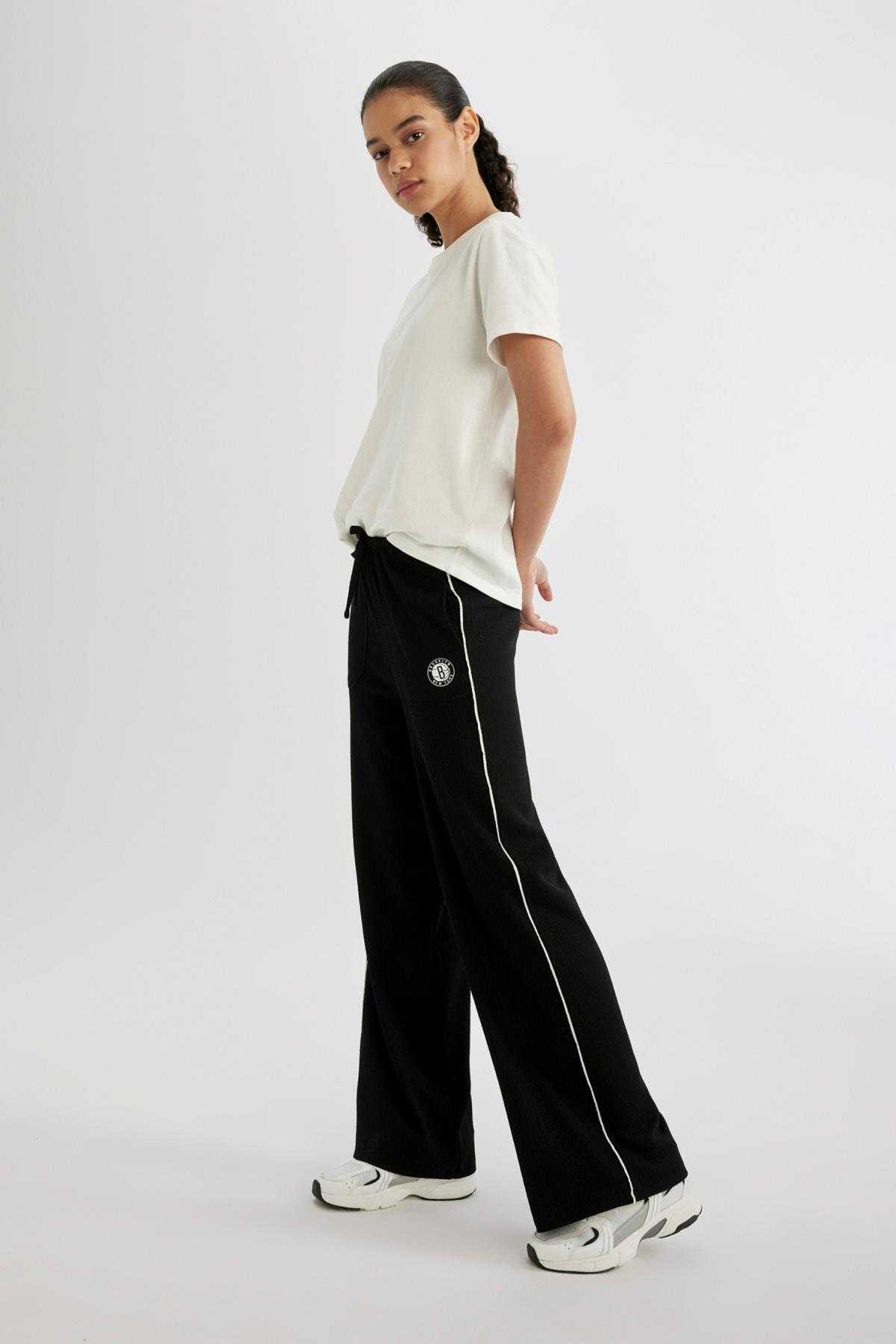 شلوار گرمکن دو جیب گشاد Nba Brooklyn Nets B9967ax24sm