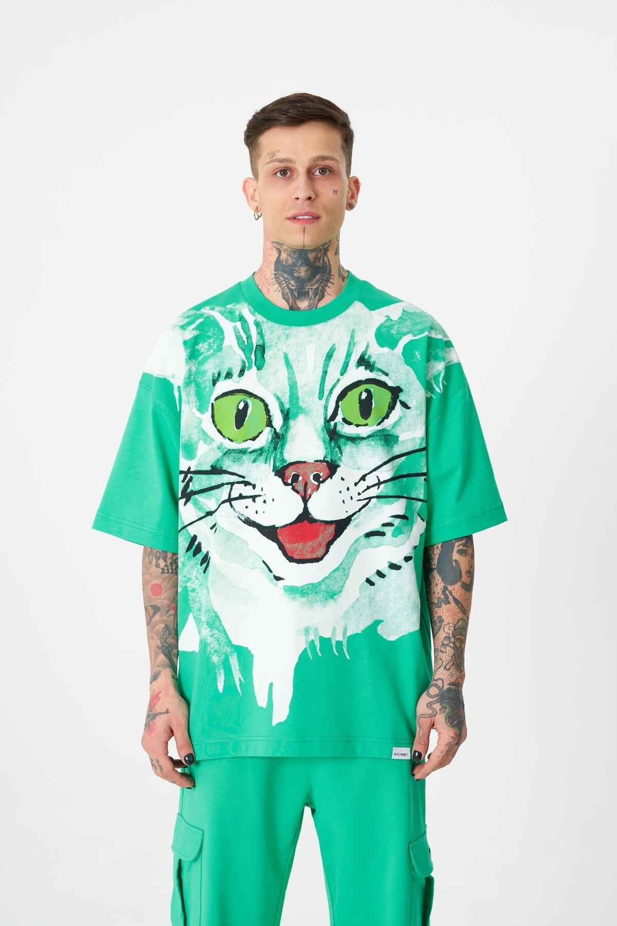 تیشرت مردانه گربه فراری با چاپ سایز بزرگ سبز روشن