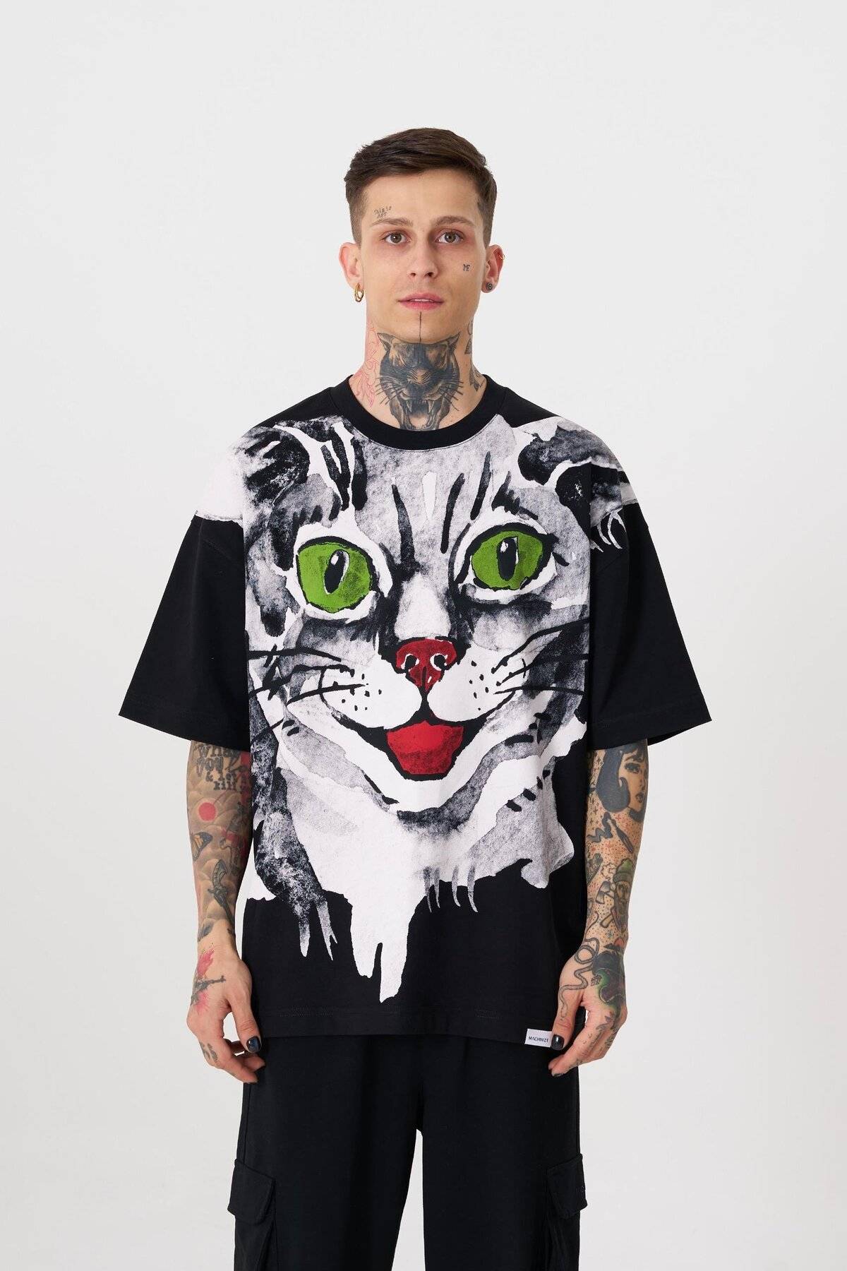 تیشرت مردانه گربه فراری با چاپ سایز بزرگ سبز روشن