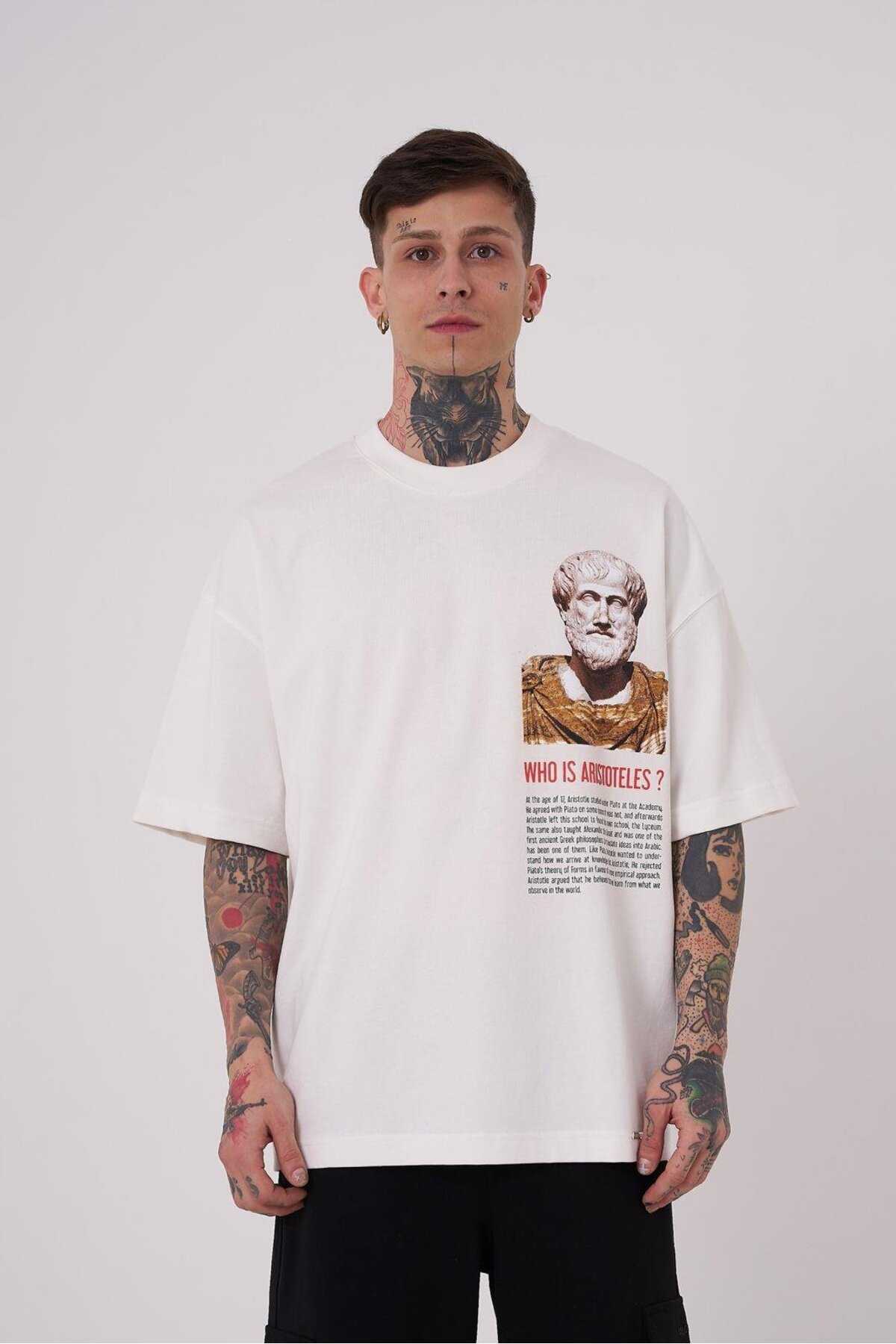 تیشرت مردانه اریستوتالس با چاپ بالا و سایز اکرو
