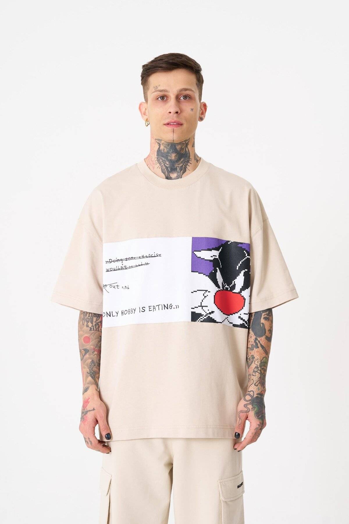 تیشرت مردانه به رنگ سبز روشن با چاپ سیلوستر