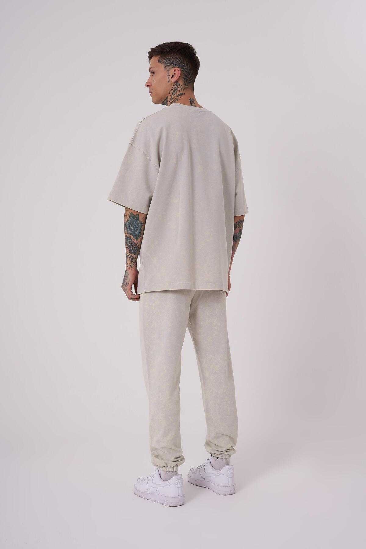 تیشرت مردانه لاکچری شسته شده پایه اور سایز خالدار خاکستری