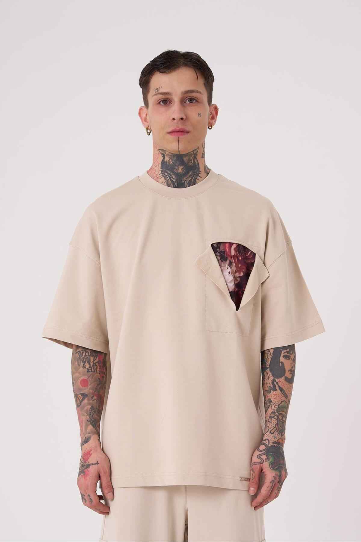 تیشرت اکرو سایز چاپی پچ گل مردانه