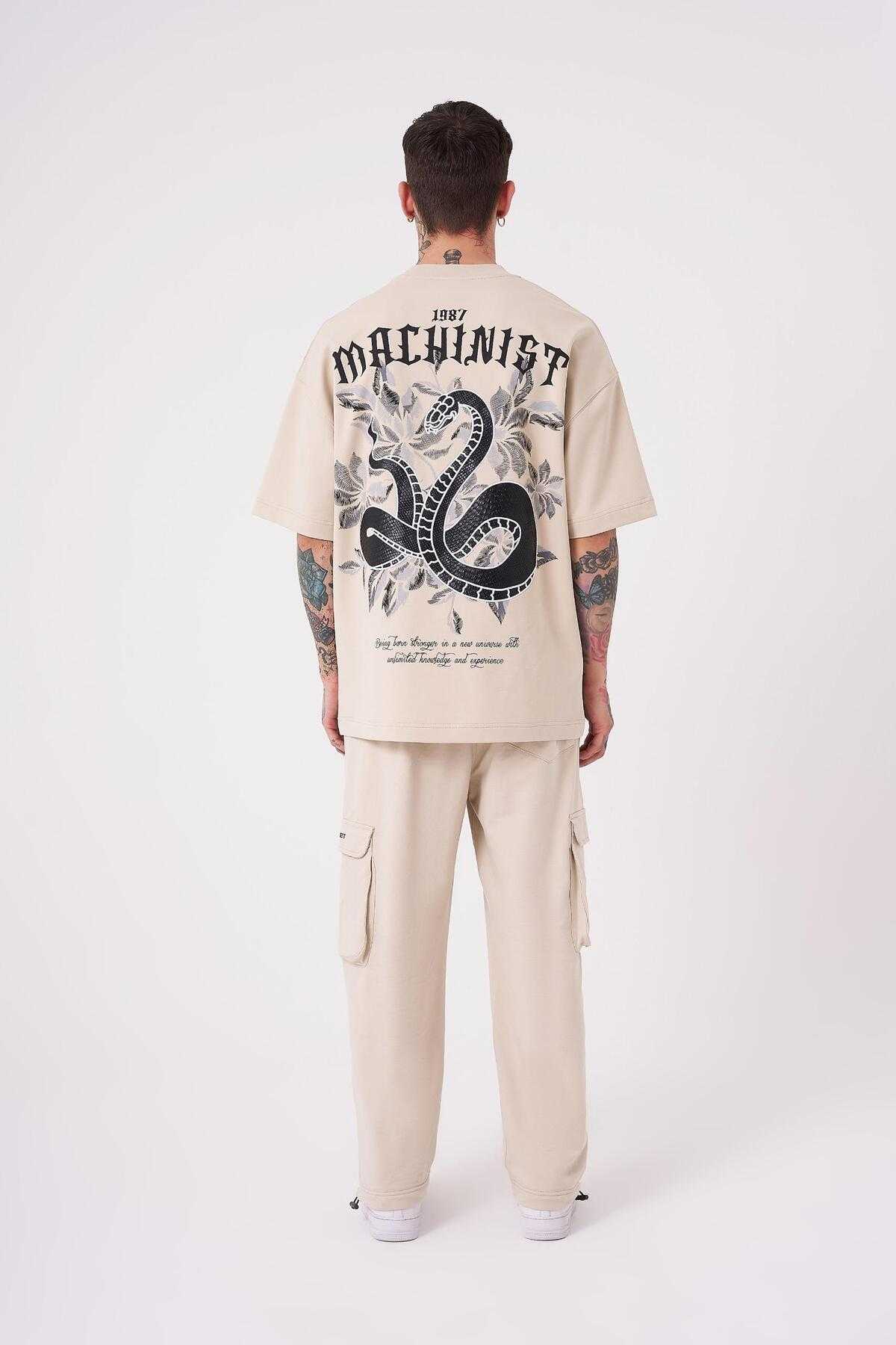 تیشرت اکرو سایز اُورسایز چاپ مار مردانه