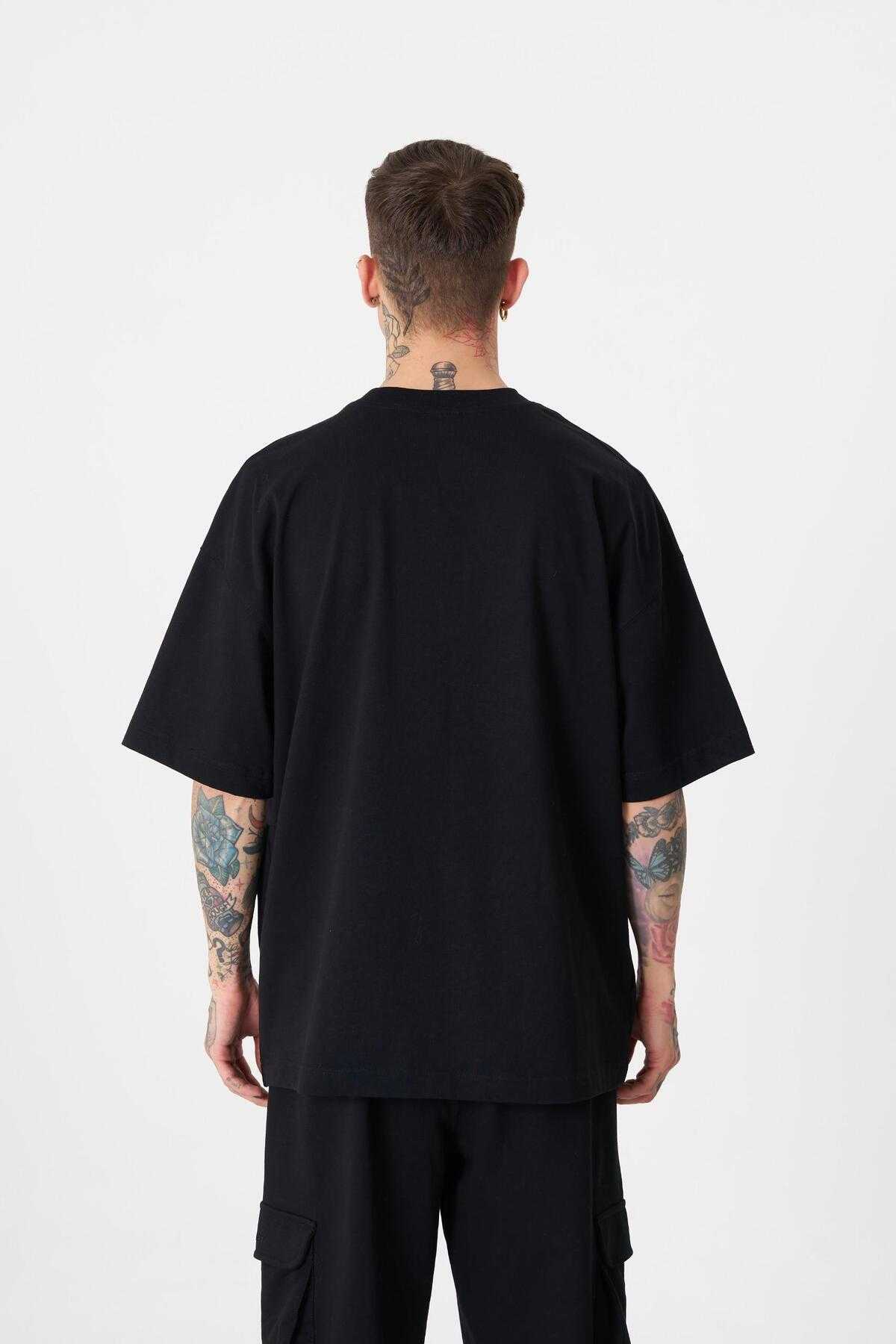 تیشرت مردانه به رنگ سبز روشن با چاپ سیلوستر