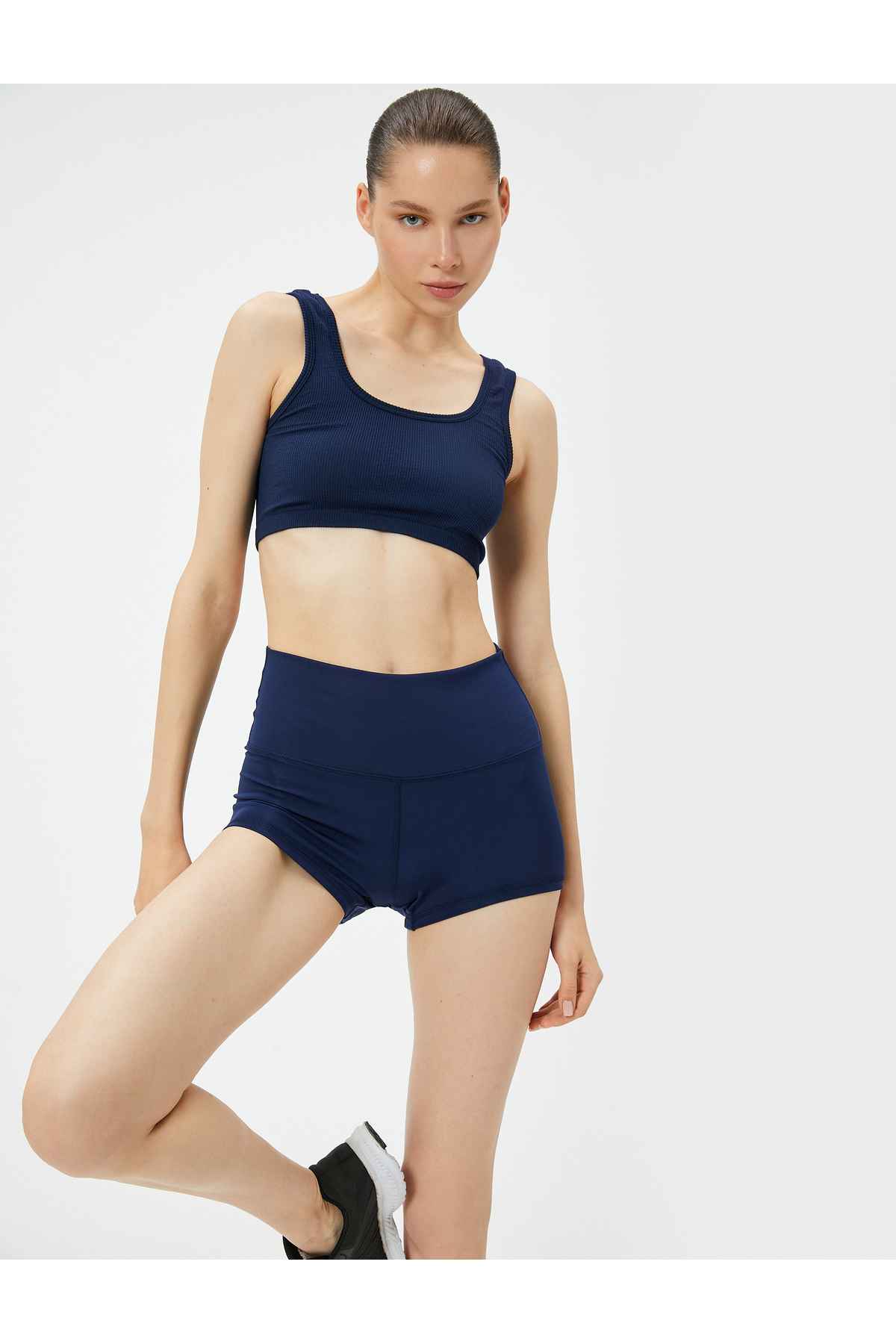 جوراب شلواری ورزشی مینی اضافی، مناسب کمر باریک استاندارد