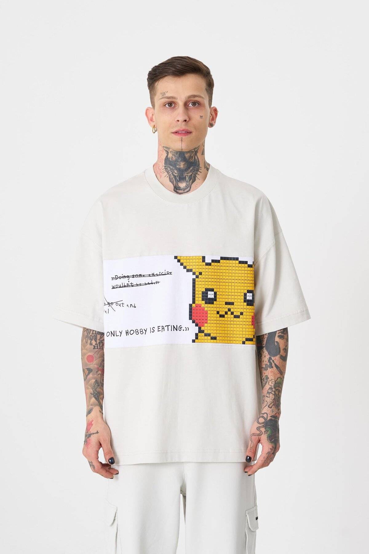 تیشرت مردانه با چاپ پیکاچو سبز روشن