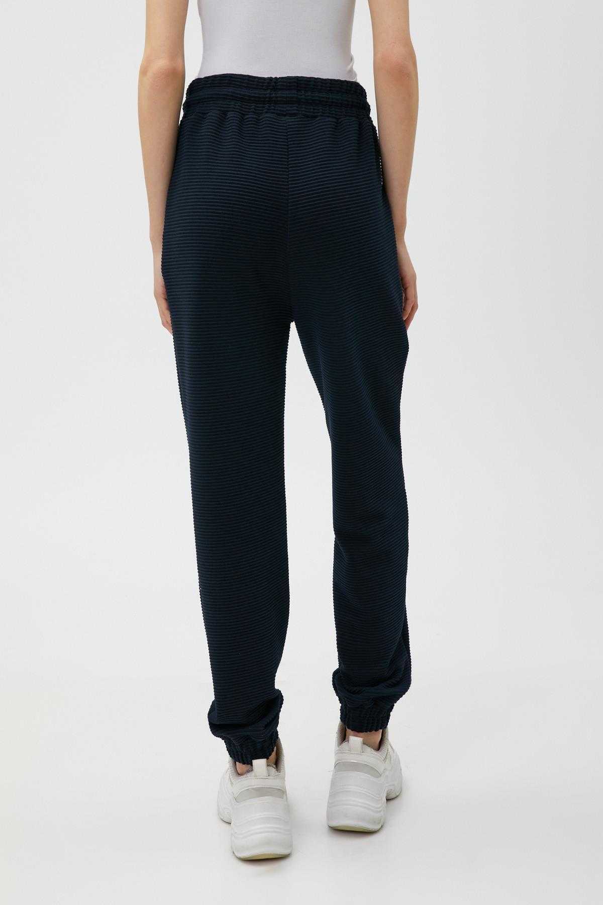 شلوار گرمکن کمری با جیب ببندید