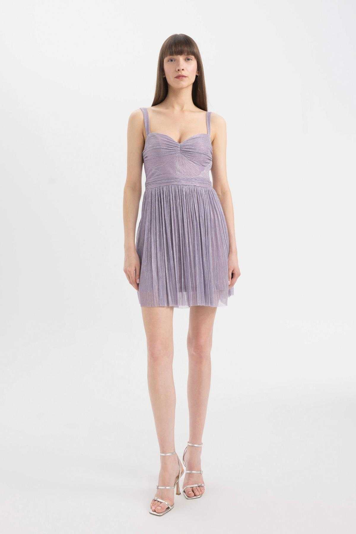 لباس کوتاه پارچه ای یقه براق