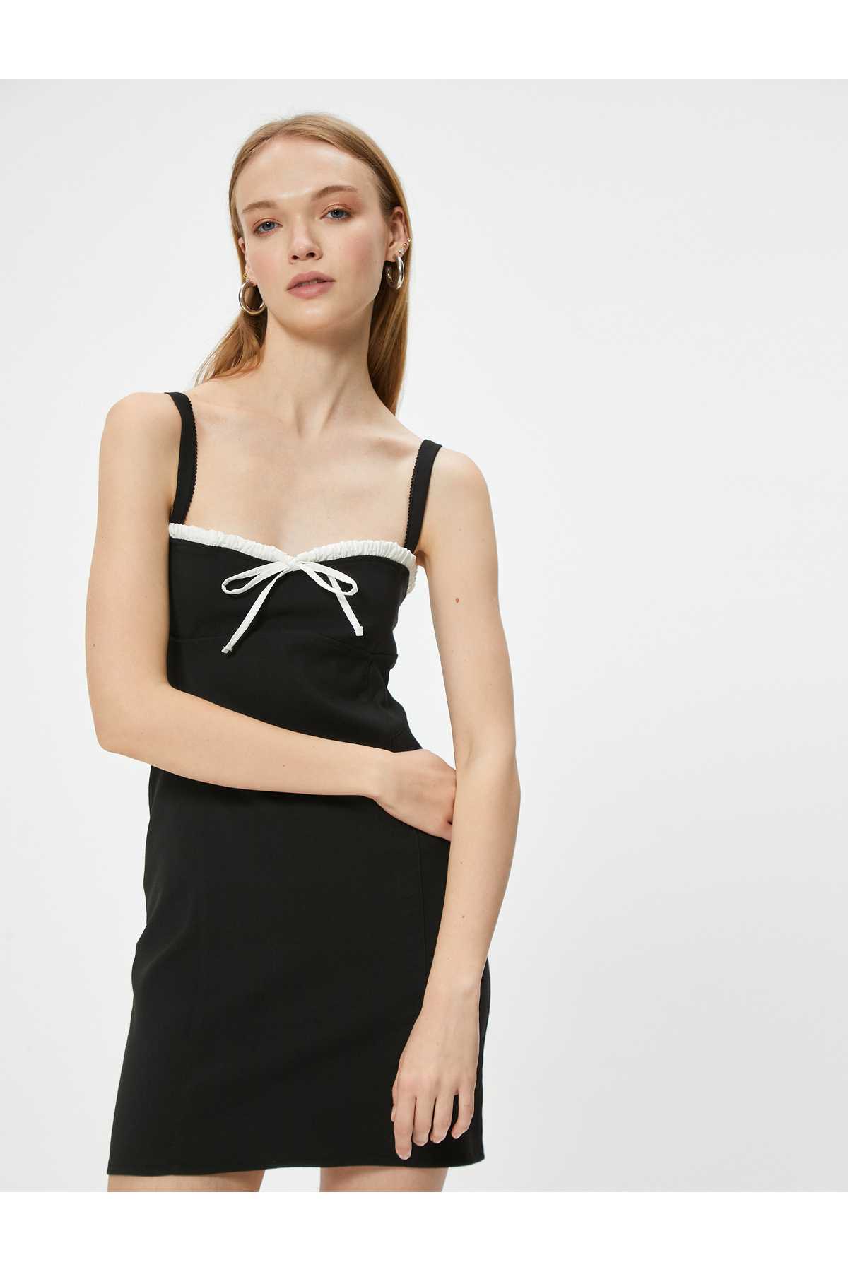 بند لباس با پاپیون مینی بادیکن یقه دلبند