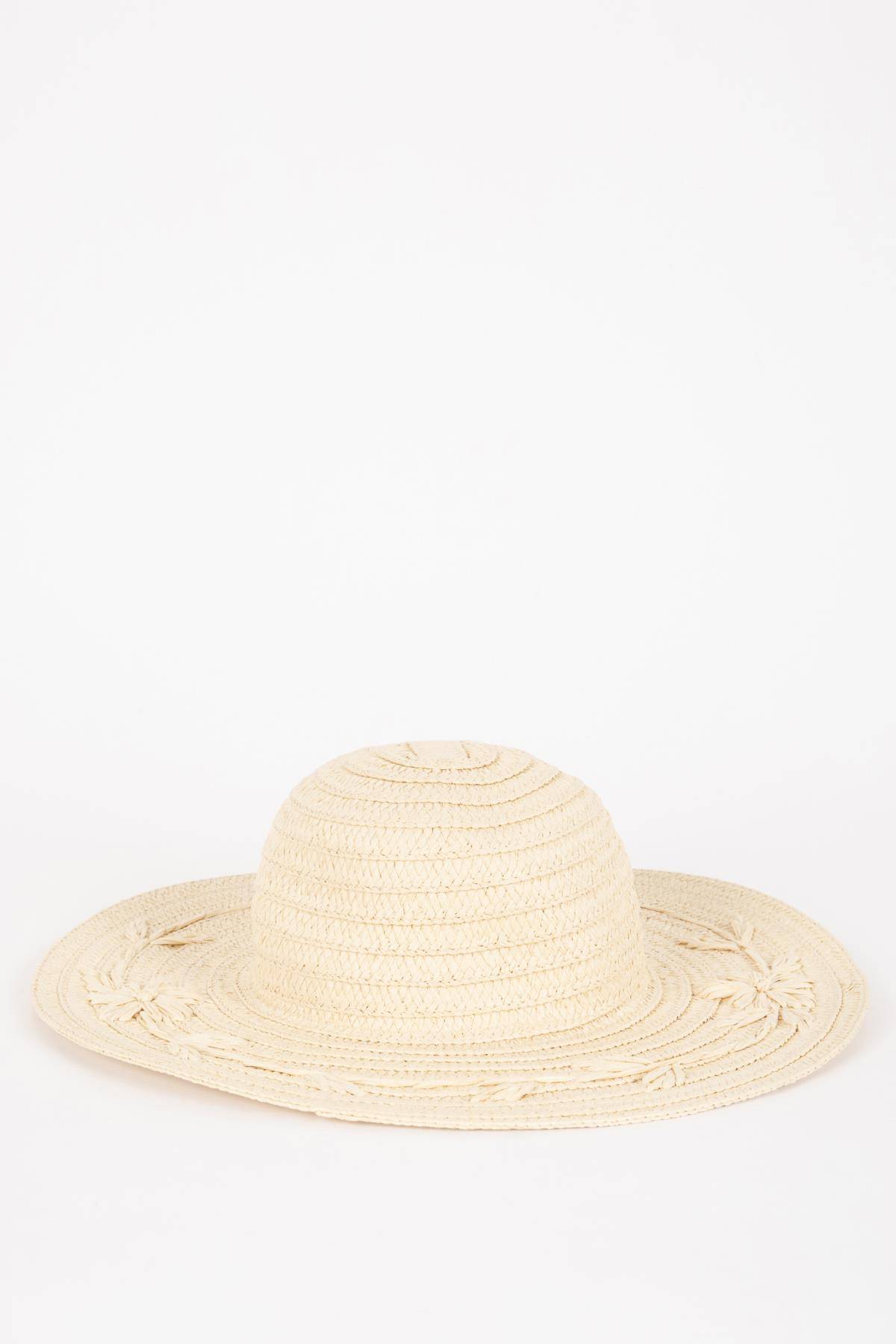 کلاه حصیری زنانه