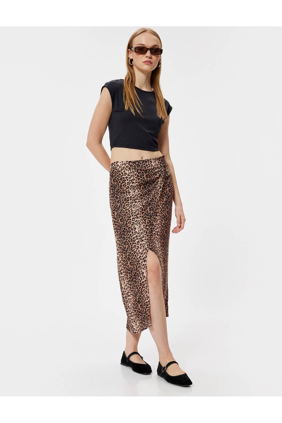 دامن بلند دونفره پلنگی طرح دار با اکسسوری های فلزی