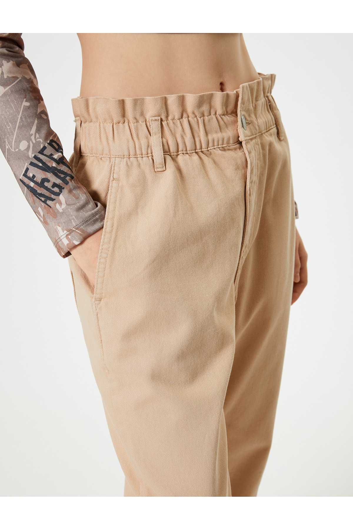 شلوار جین کمر بلند با کمر الاستیک - جین گشاد