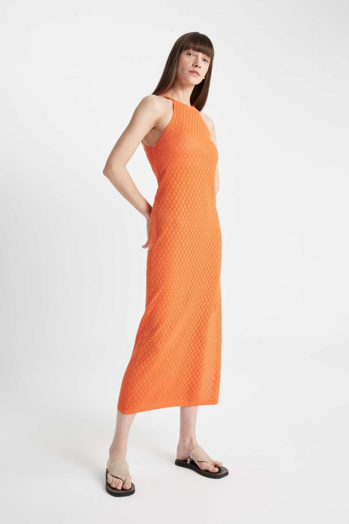 لباس یقه هالتر با تناسب معمولی