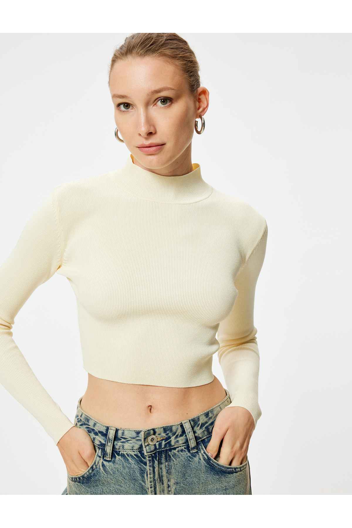 یقه پایه ژاکت بافتنی کوتاه آستین بلند آجدار