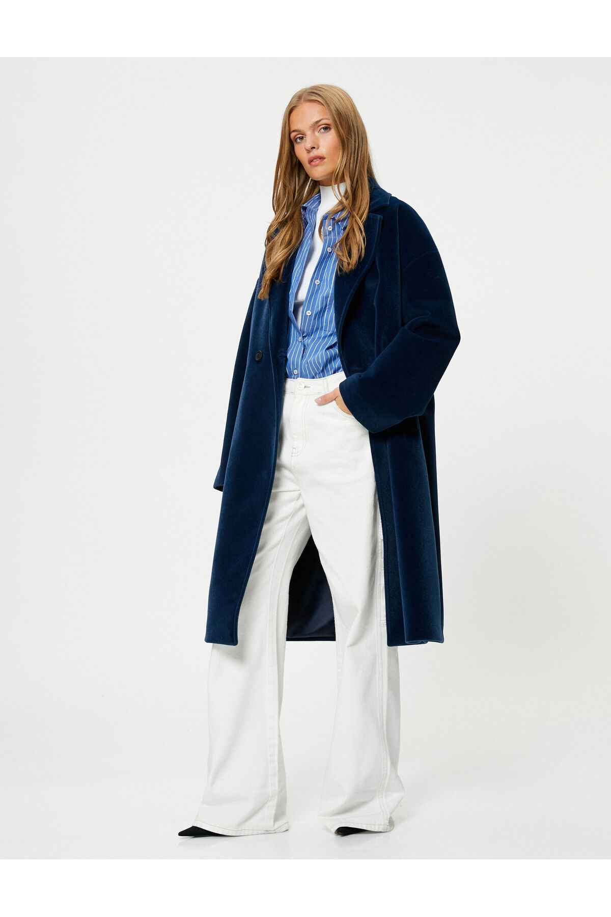 کت بلند سایز دکمه های بافت نرم جیب دو سینه