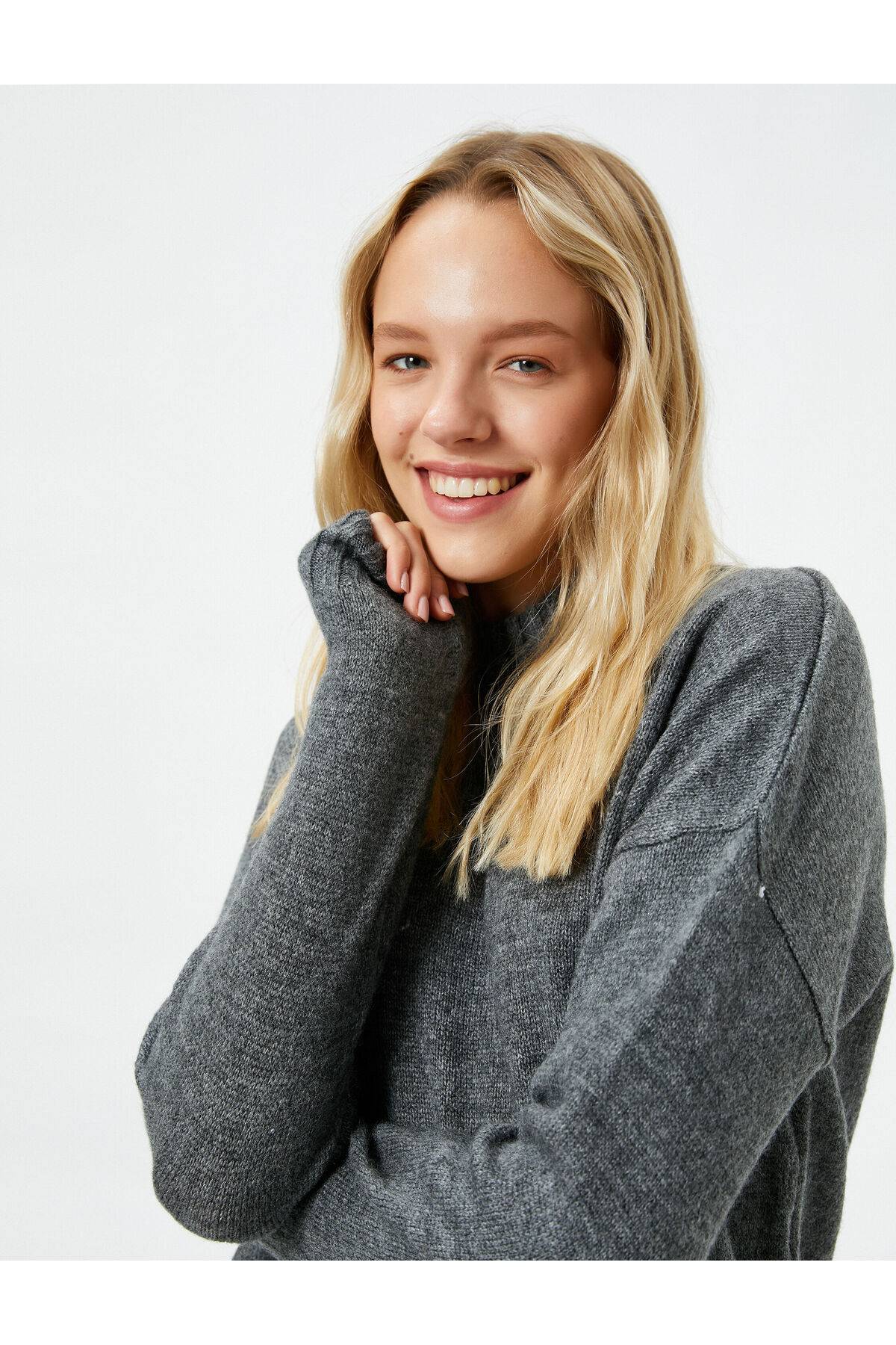 لباس بافتنی آستین بلند یقه بلند