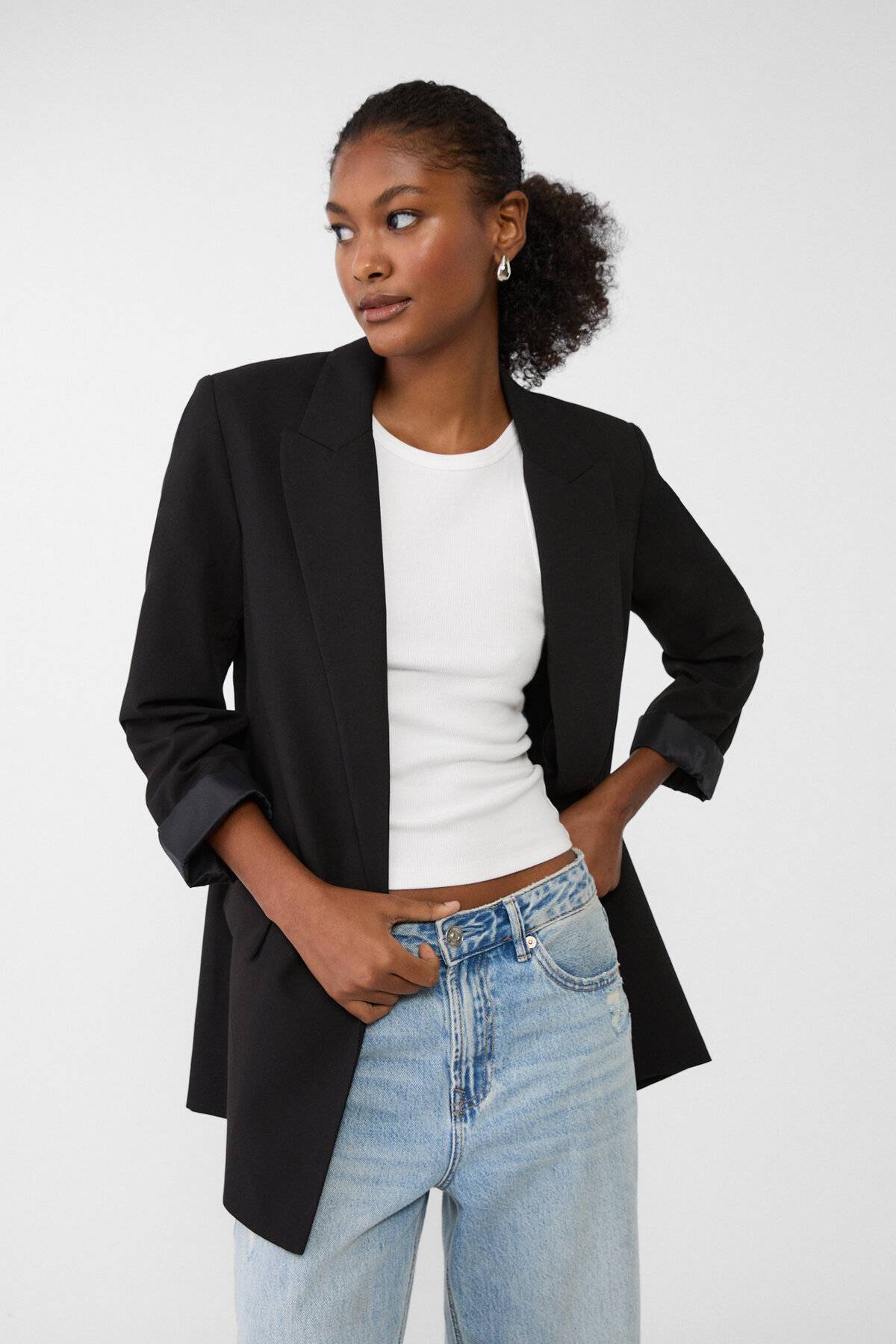 بلیزر روان و جلو باز