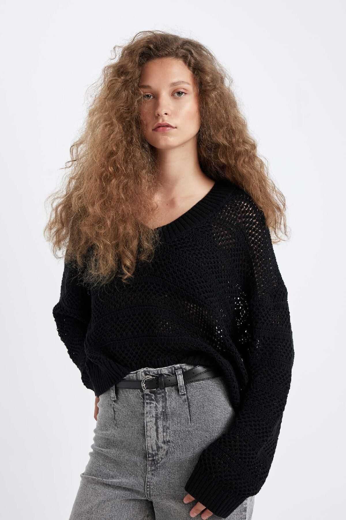 ژاکت بافتنی یقه V شکل مشکی زنانه D4633ax24au