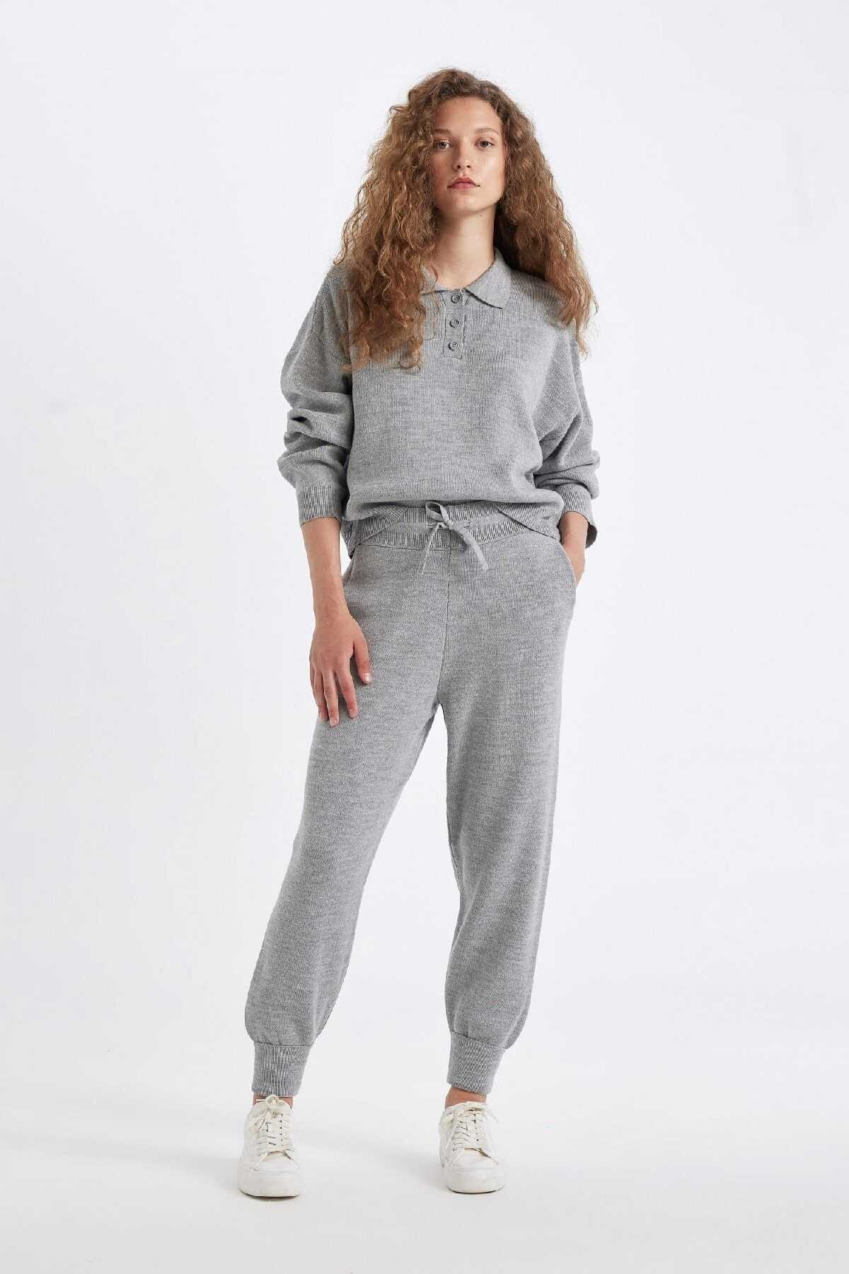 شلوار بافتنی ساده جوگر با کمربند الاستیک R1701az24wn