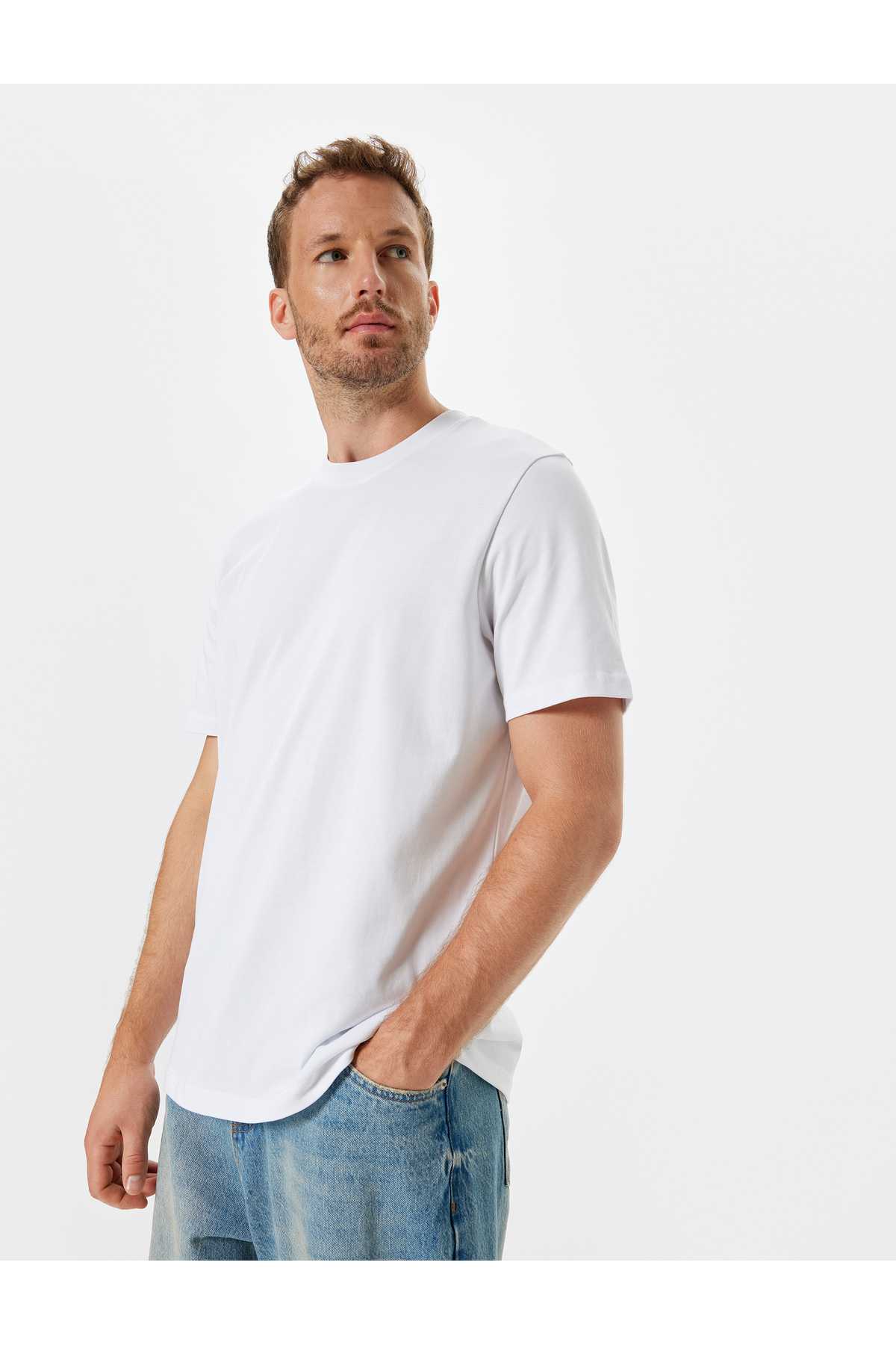 تیشرت پایه یقه خدمه آستین کوتاه نخی