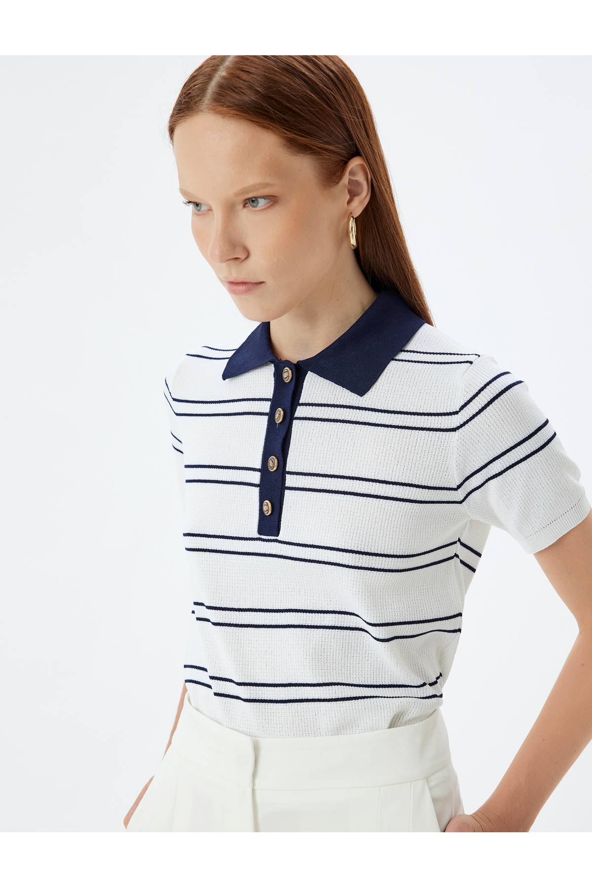 ژاکت بافتنی یقه پولو ژاکت آستین کوتاه دکمه طلایی