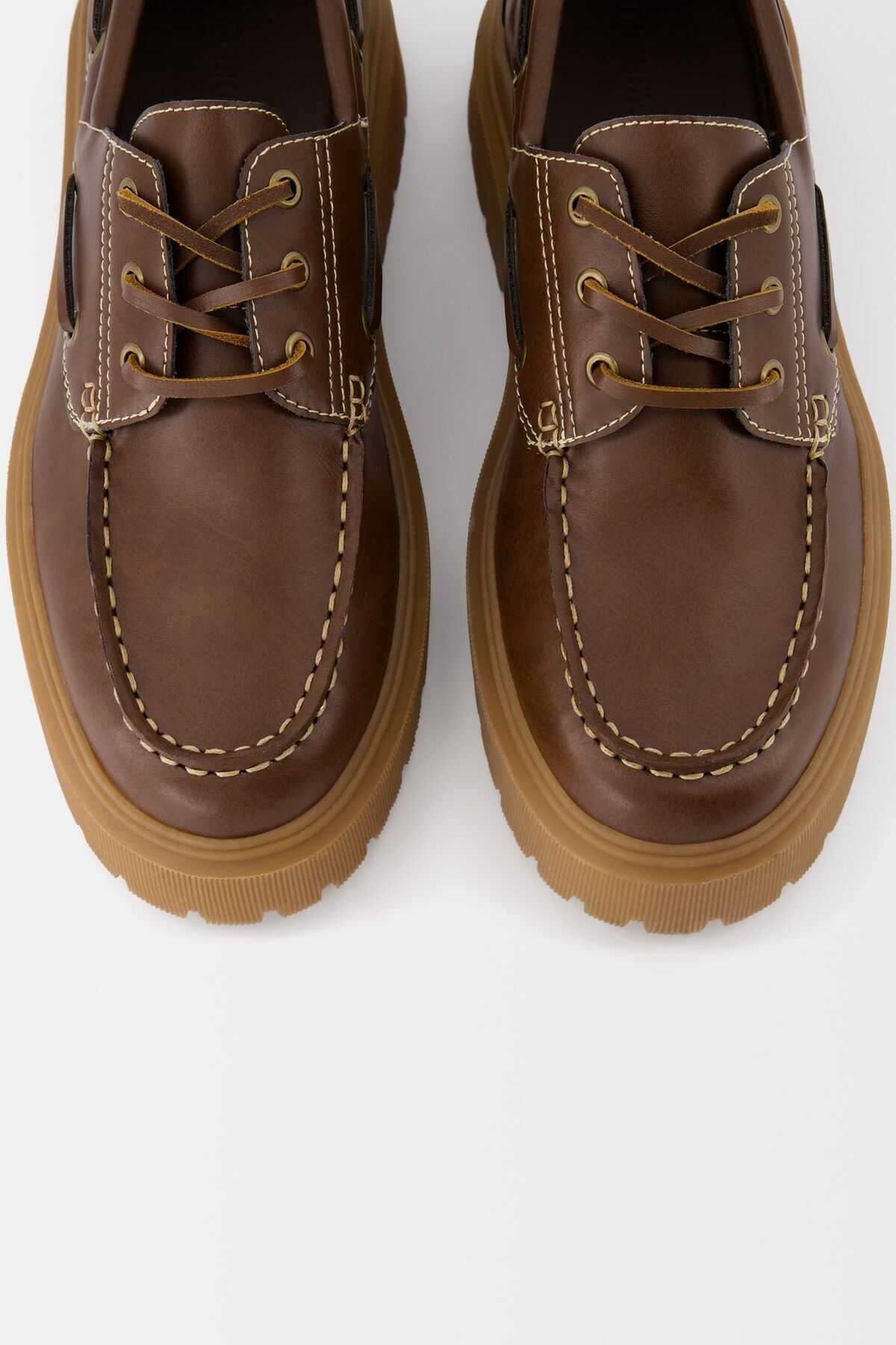 موکاسین قایق