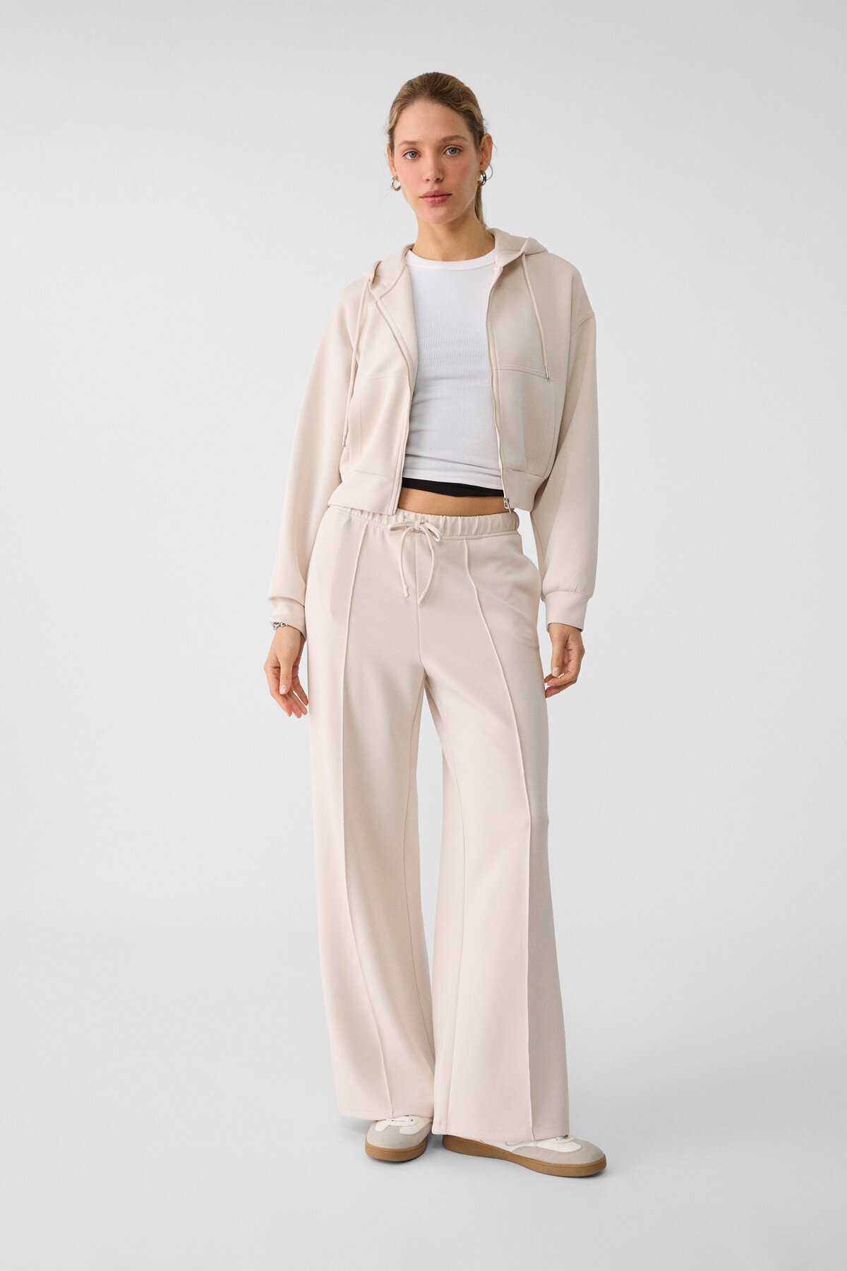 سویشرت زیپ دار بافت نرم