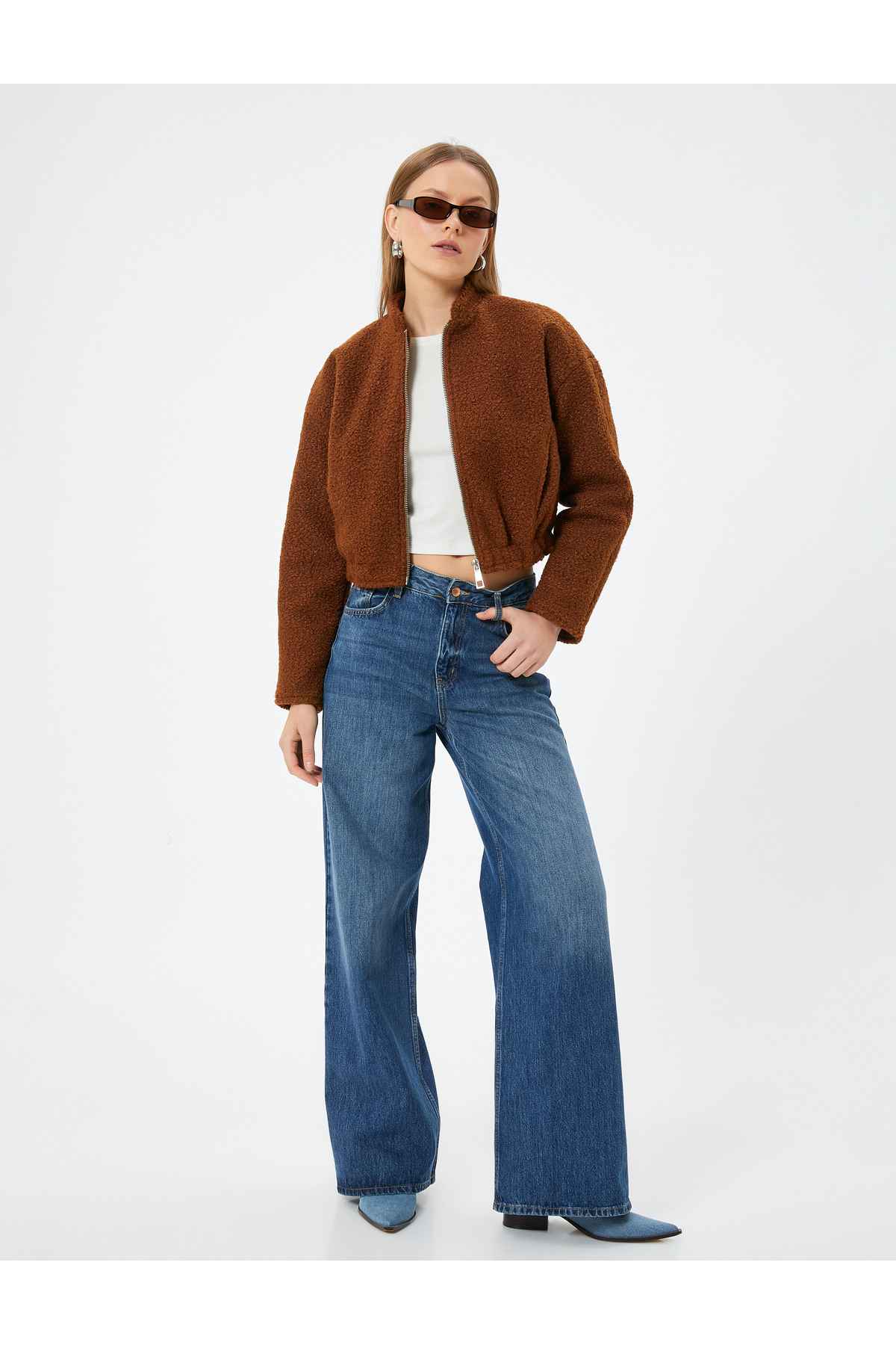 ژاکت مخمل برش مخملی با جیب زیپ مناسب و راحت