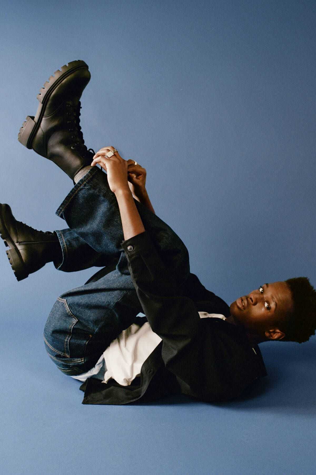 چکمه های تخت بند دار