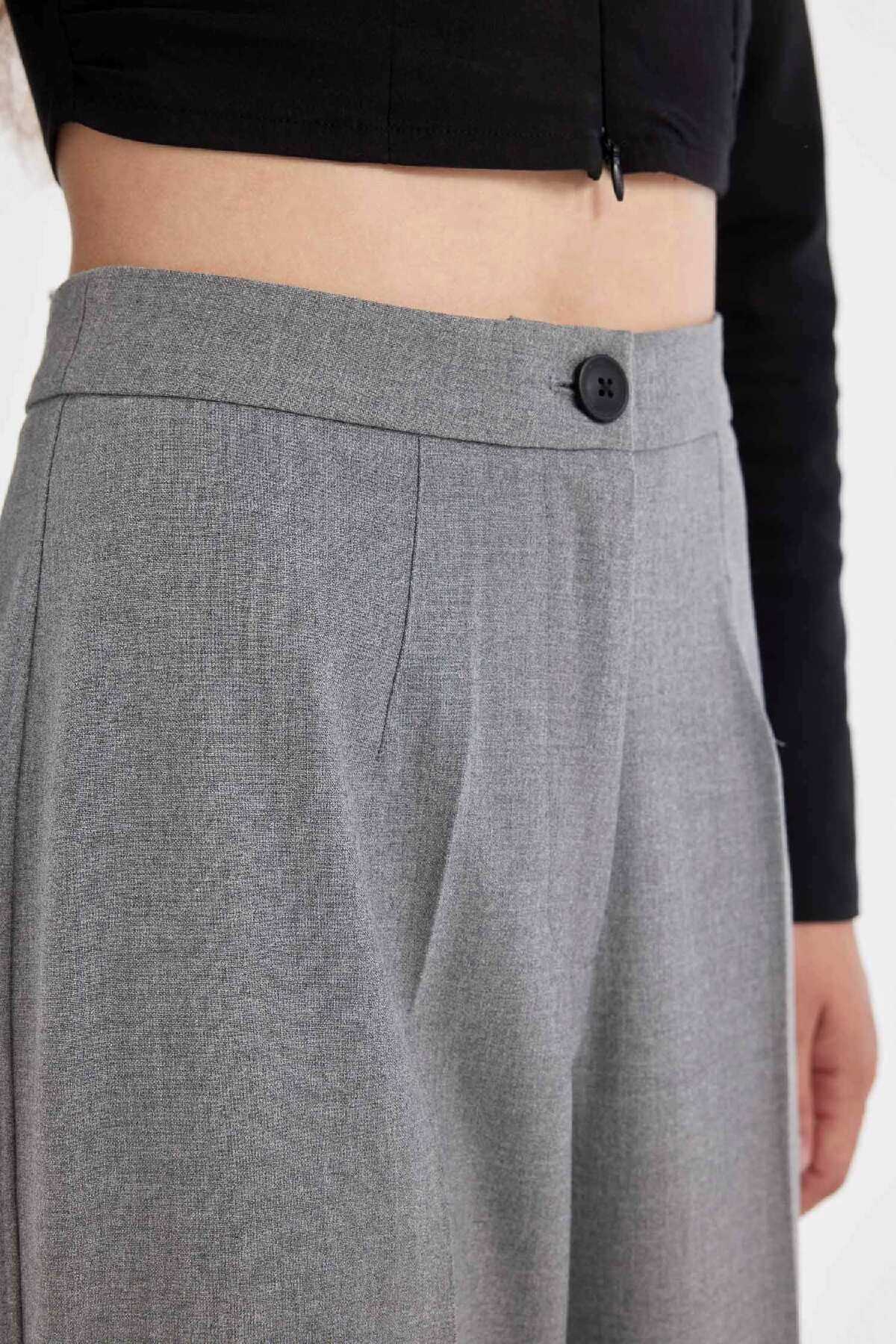 شلوار گشاد با قد استاندارد