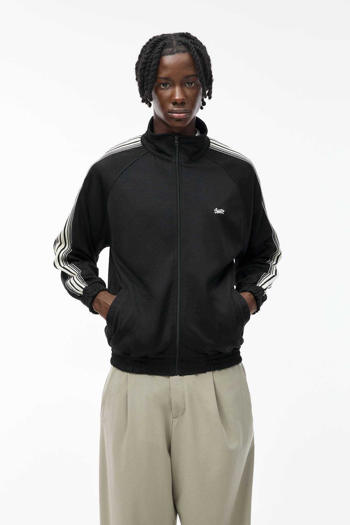 ژاکت گرمکن راه راه