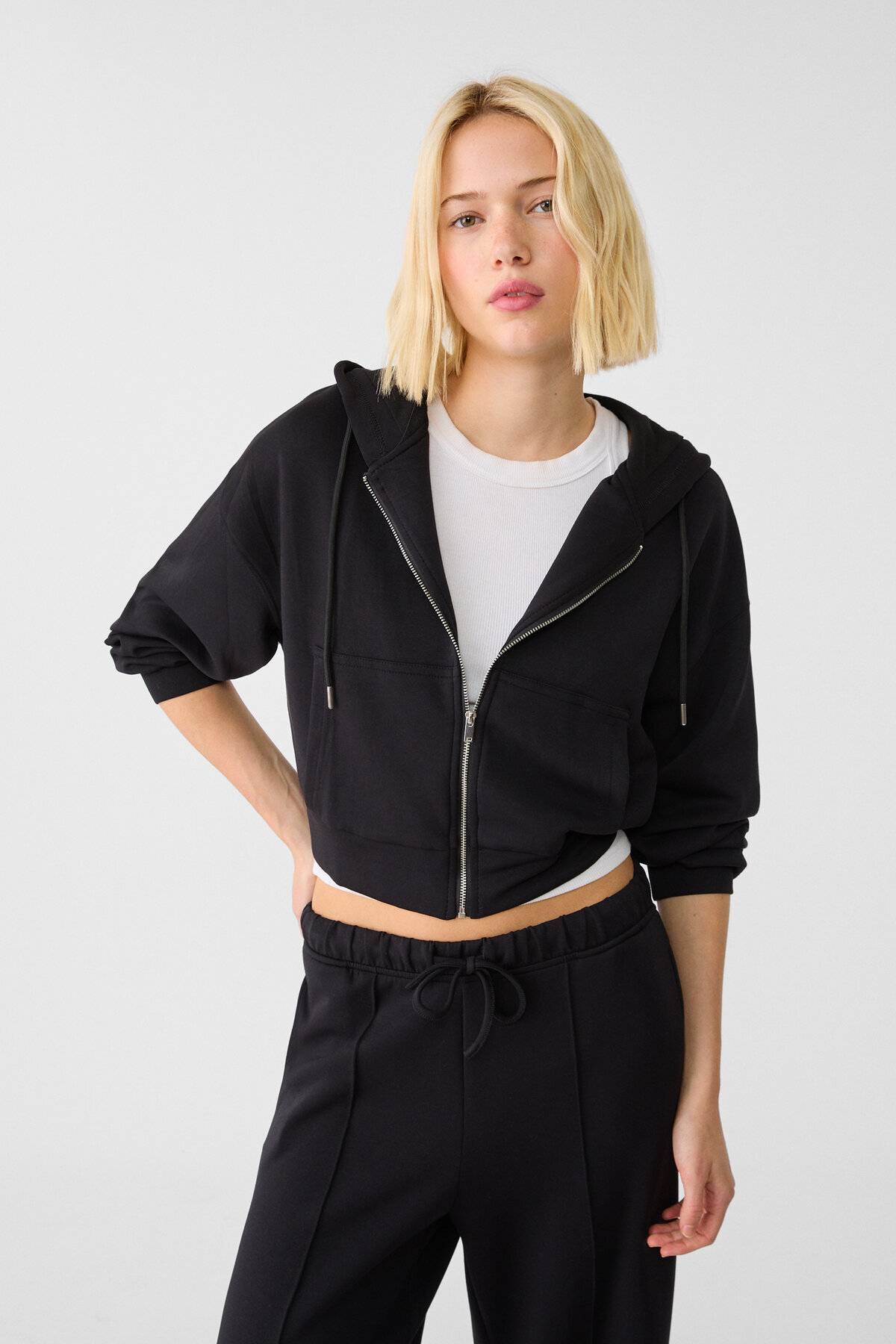 سویشرت زیپ دار بافت نرم