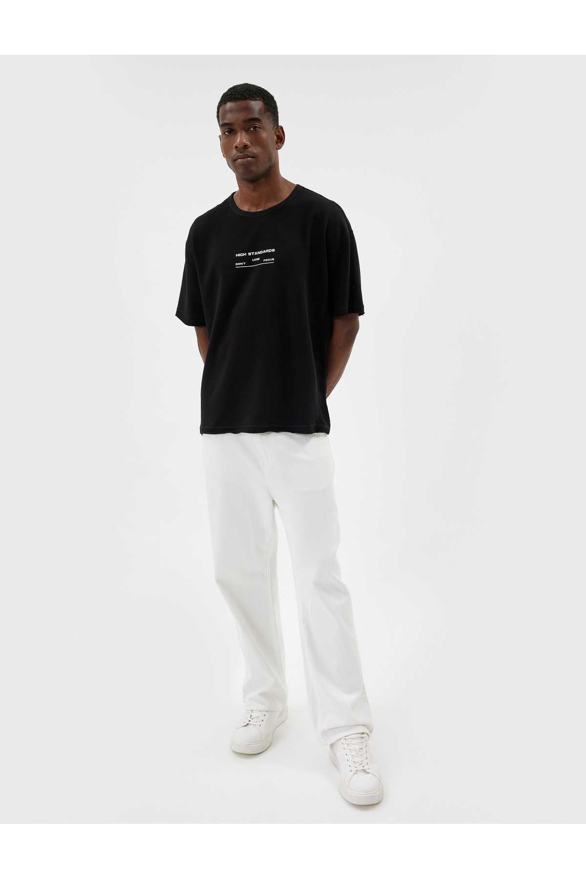 تیشرت با شعار چاپ شده با یقه خدمه آستین کوتاه ترکیب پنبه ای