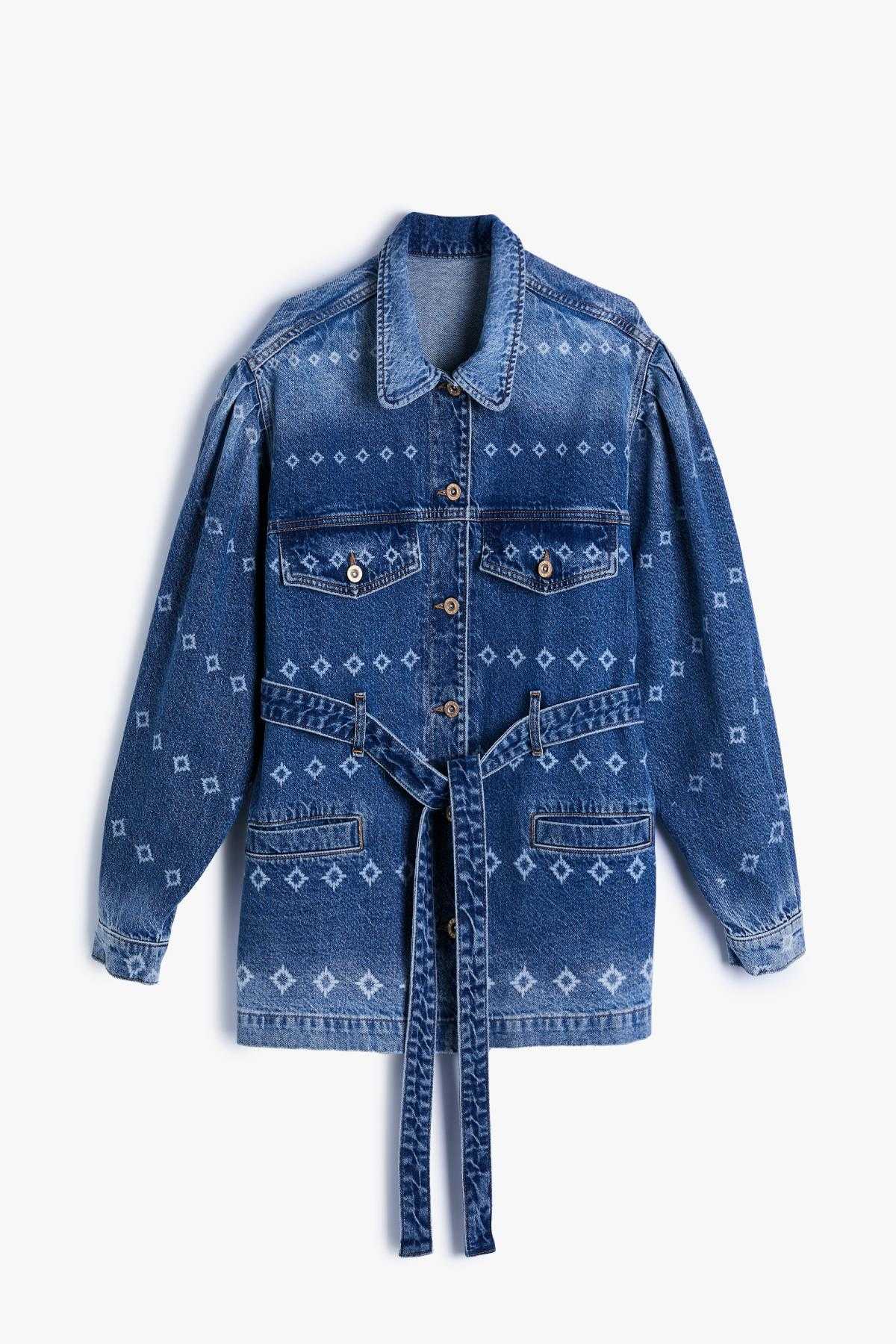 ژاکت جین بلند با جزئیات چاپ لیزری، کمربند، جیب، تناسب راحت