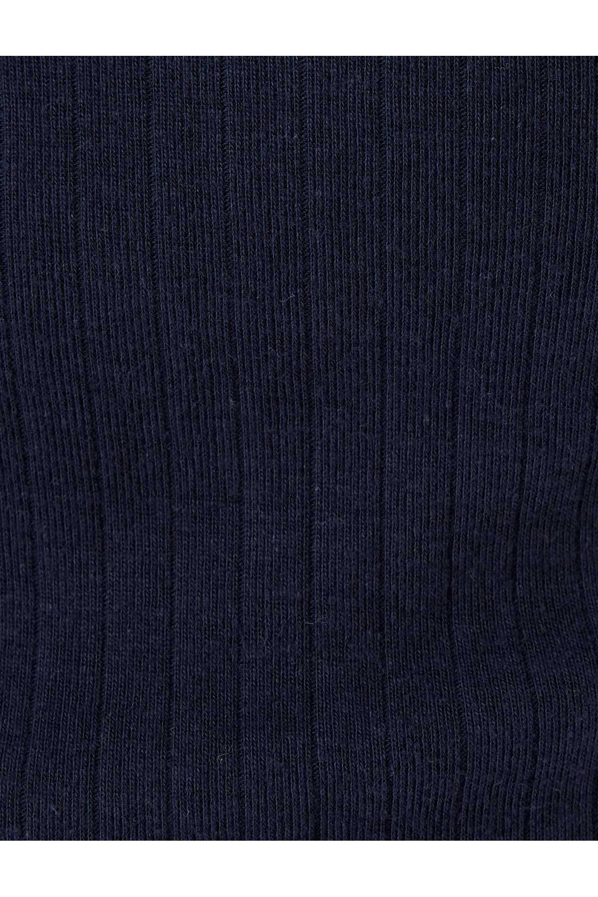 طرح تیشرت با یقه آستین کوتاه نخی چاپ شده با طرح اسلیم فیت