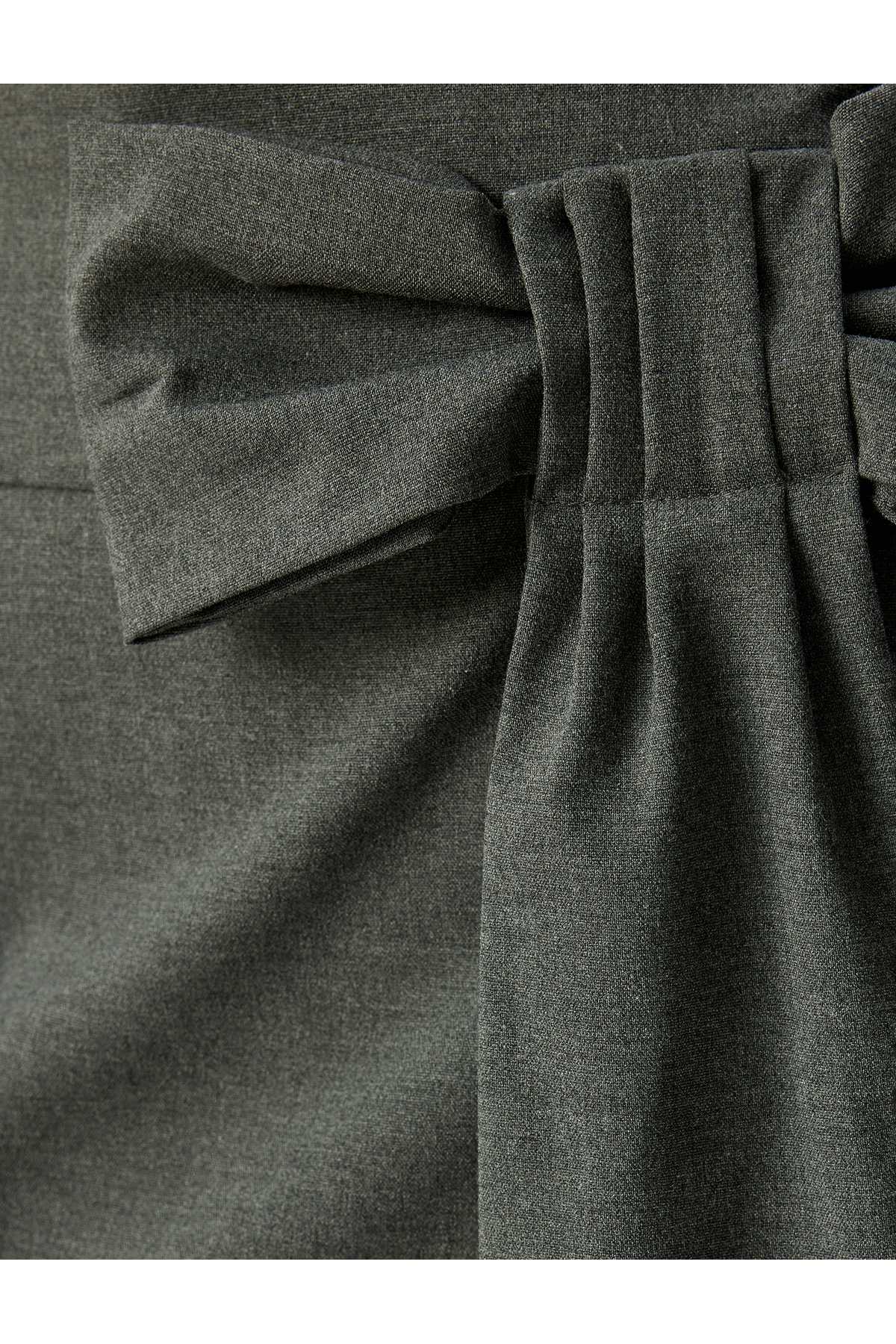 دامن A-Line با جزئیات پاپیون کوچک