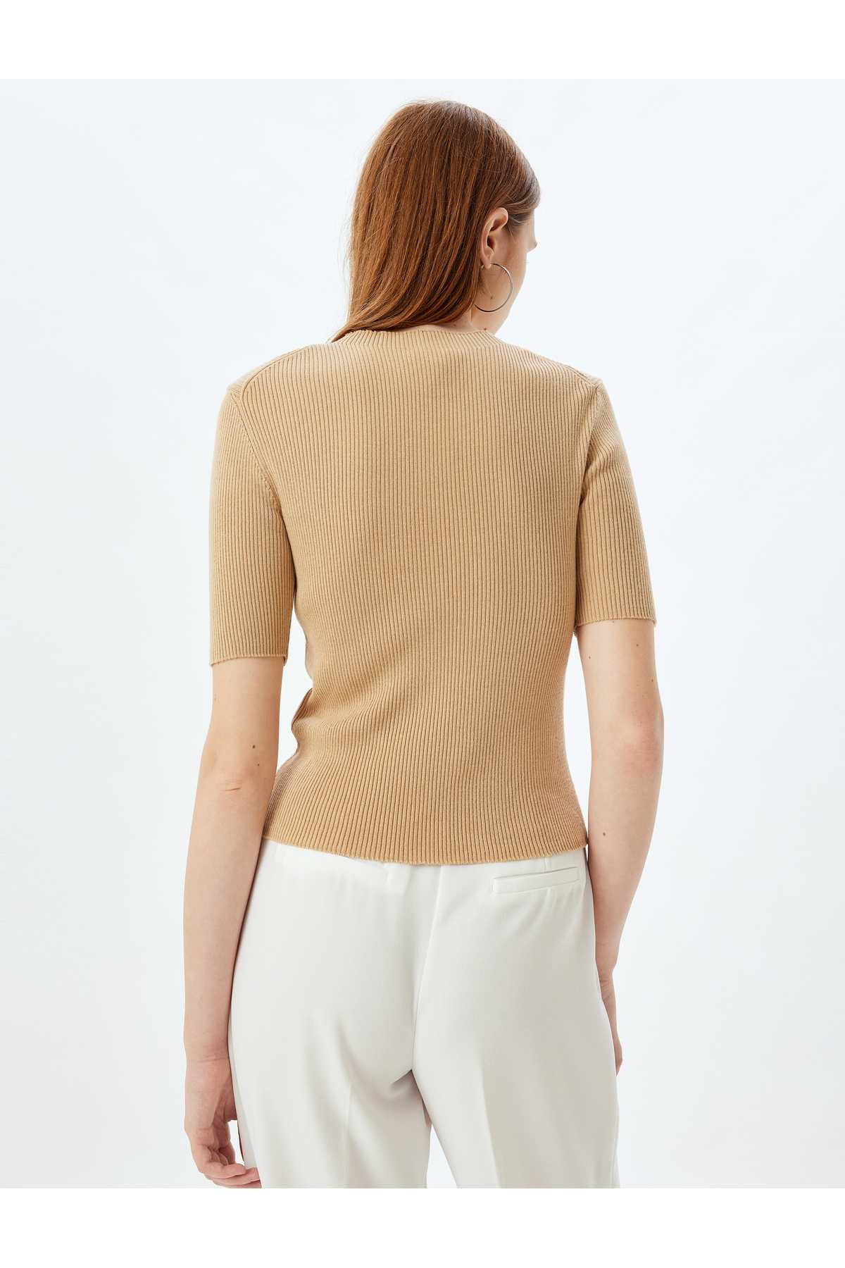 یقه یقه سبک ژاکت بافتنی آستین کوتاه