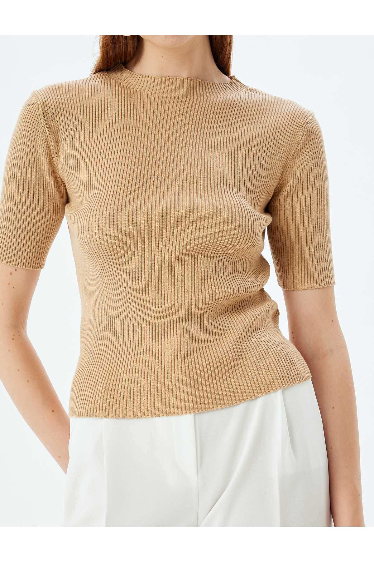 یقه یقه سبک ژاکت بافتنی آستین کوتاه