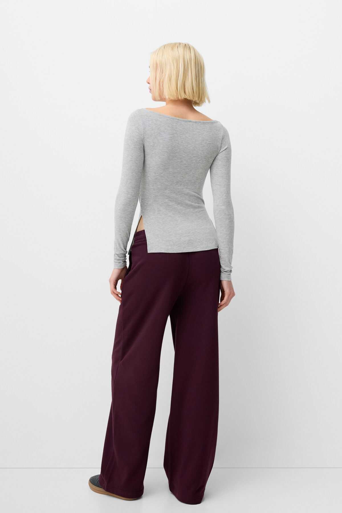 تیشرت آستین بلند