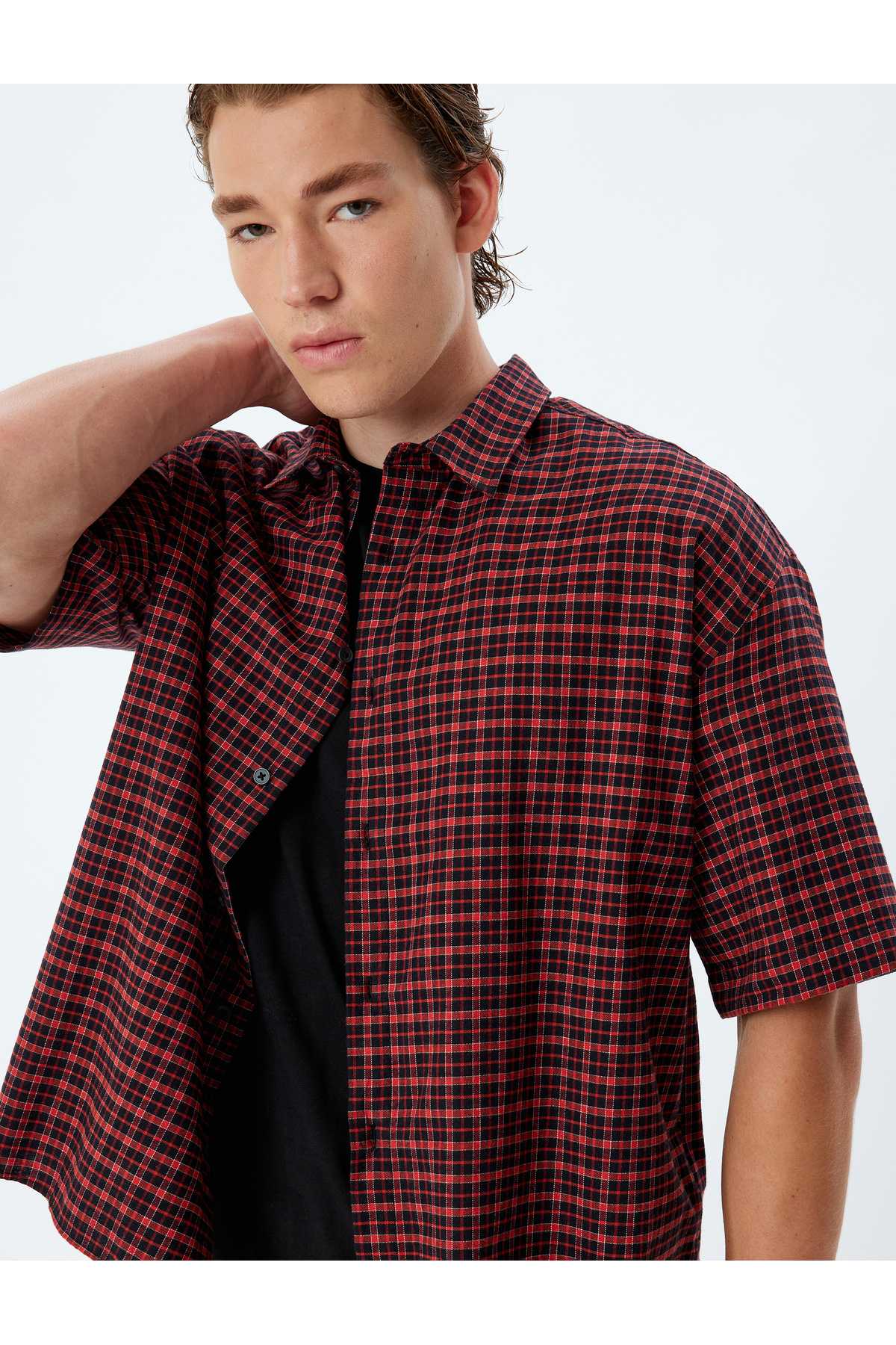 پیراهن آستین کوتاه طرح دار نخی