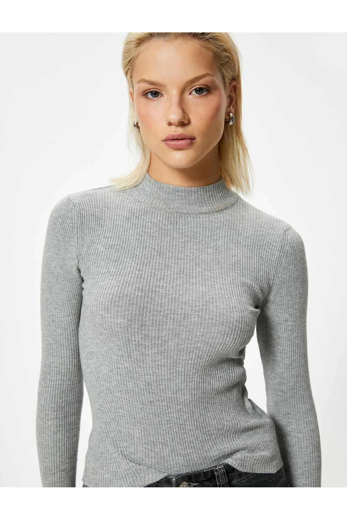 ژاکت پایه دار آستین بلند آجدار پایه