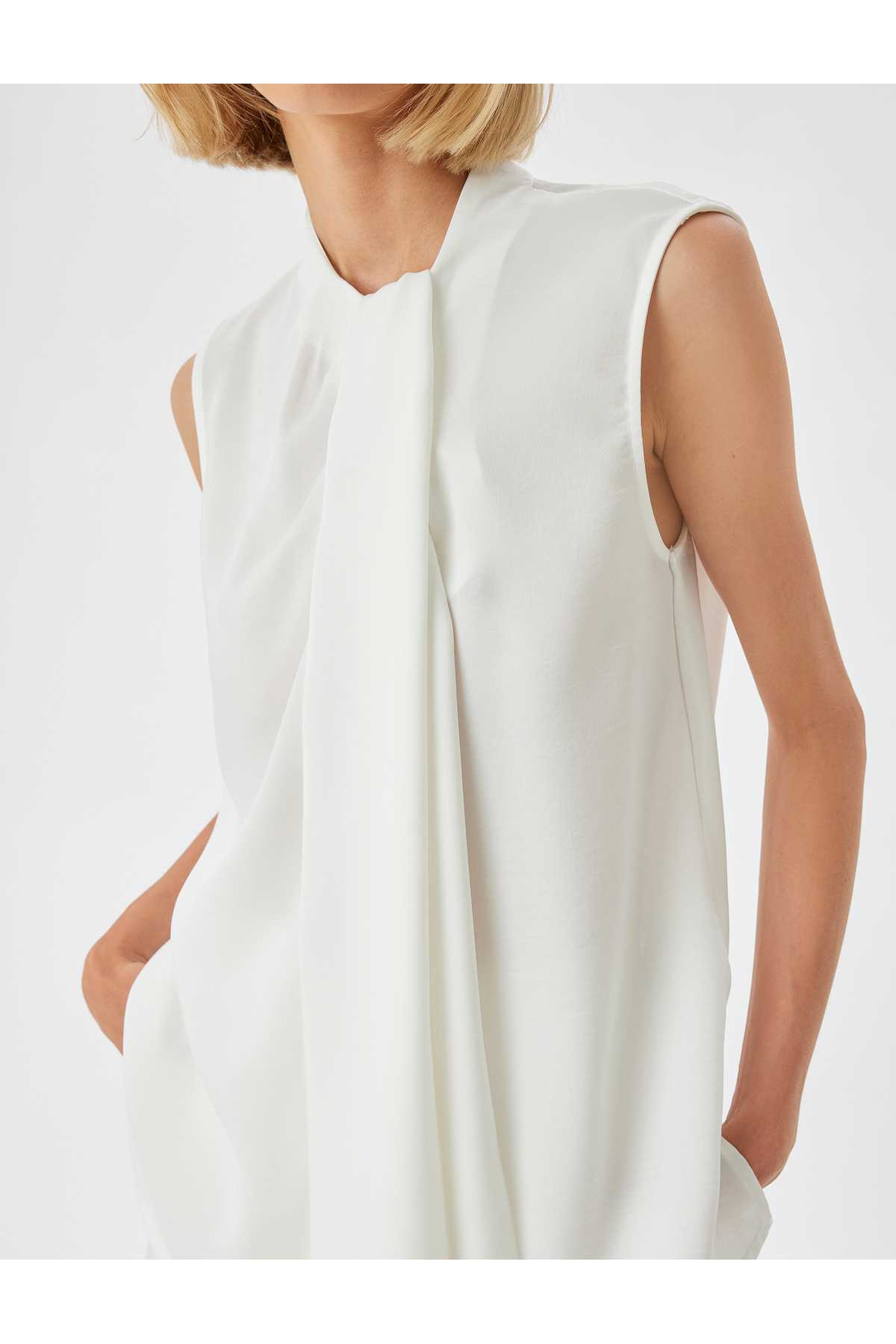 یقه شال بلوز آستین دار