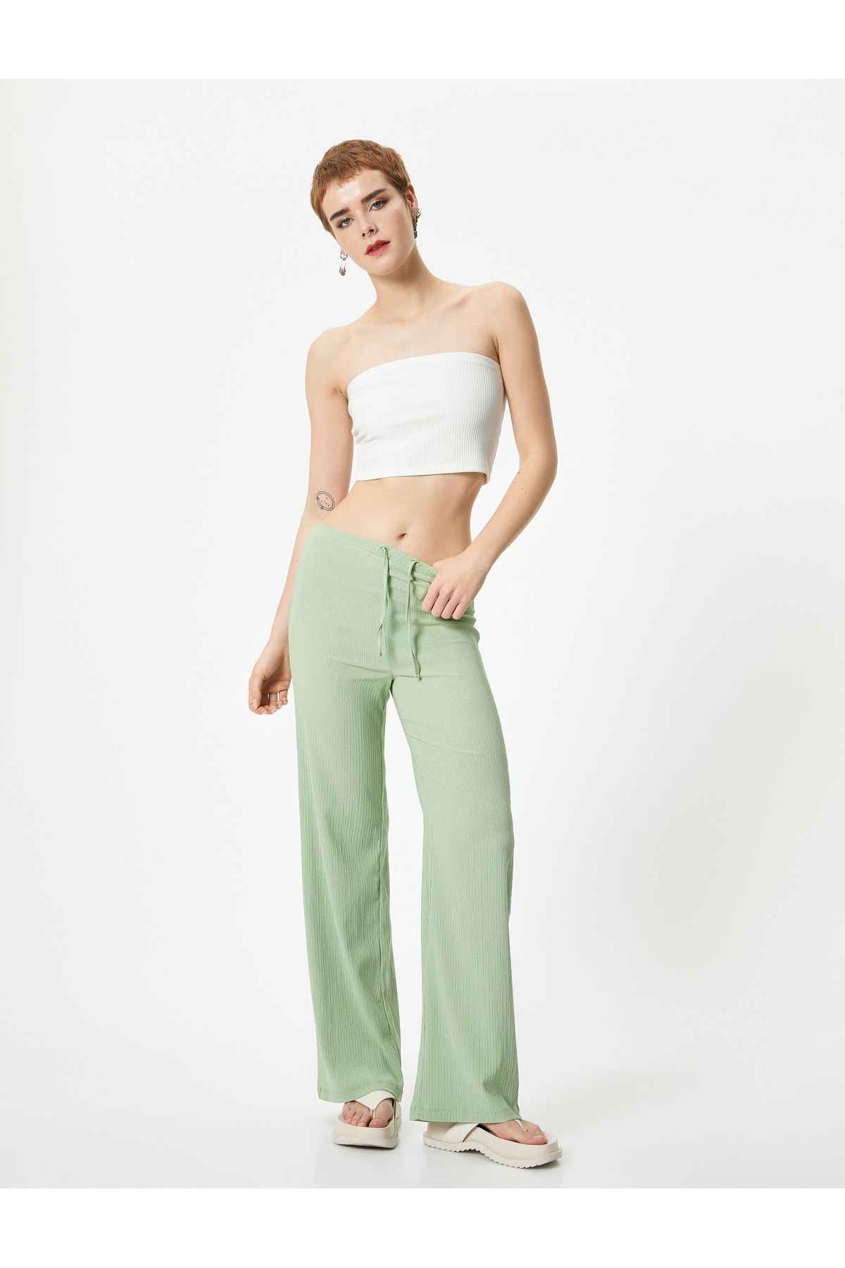 شلوار گشاد بند کمر آجدار