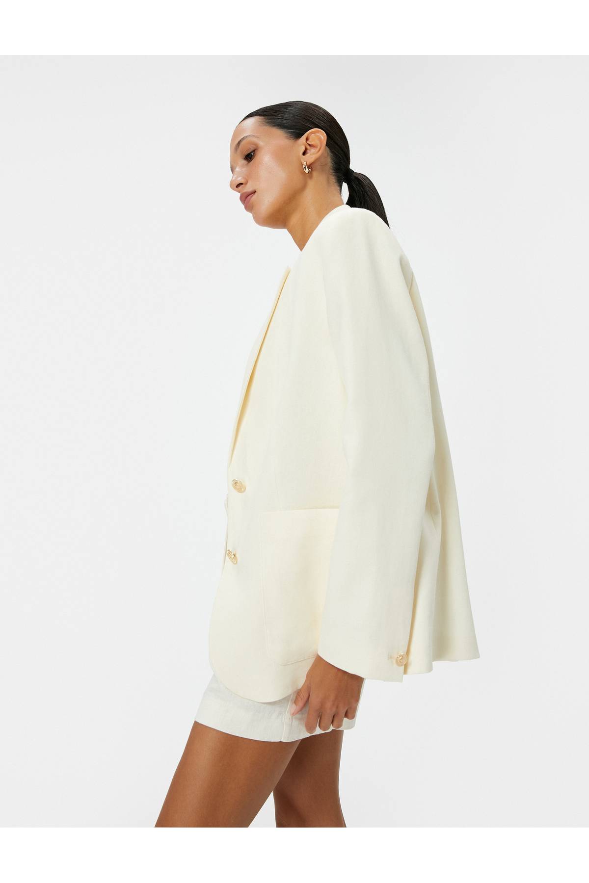 کت کتانی ترکیبی کتانی با جزئیات جیبی